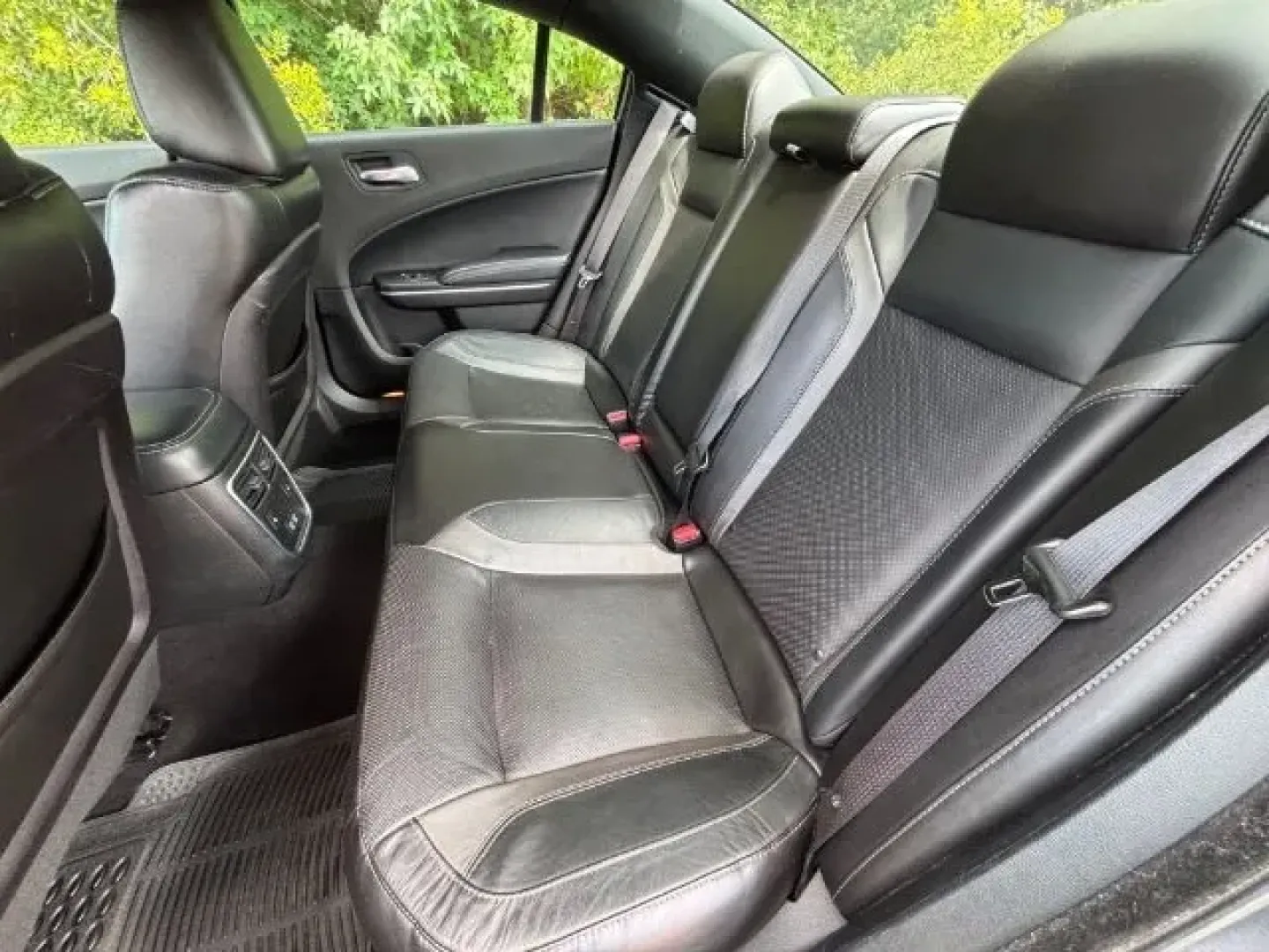 2022 /BLACK LEATHER Dodge Charger SXT (2C3CDXBG4NH) with an 3.6L V6 DOHC 24V engine, 8-Speed Automatic transmission, located at 2761 East Hwy 501, Conway, SC, 29526, (843) 331-1151, 33.781528, -78.989883 - Are you ready to elevate your daily commute or turn heads during your weekend adventures? Look no further than this stunning 2022 Dodge Charger SXT, a premium choice for those who crave performance without sacrificing comfort. Located at Car City - Conway, 2761 East Hwy 501, Conway, SC 29526, our pr - Photo#12