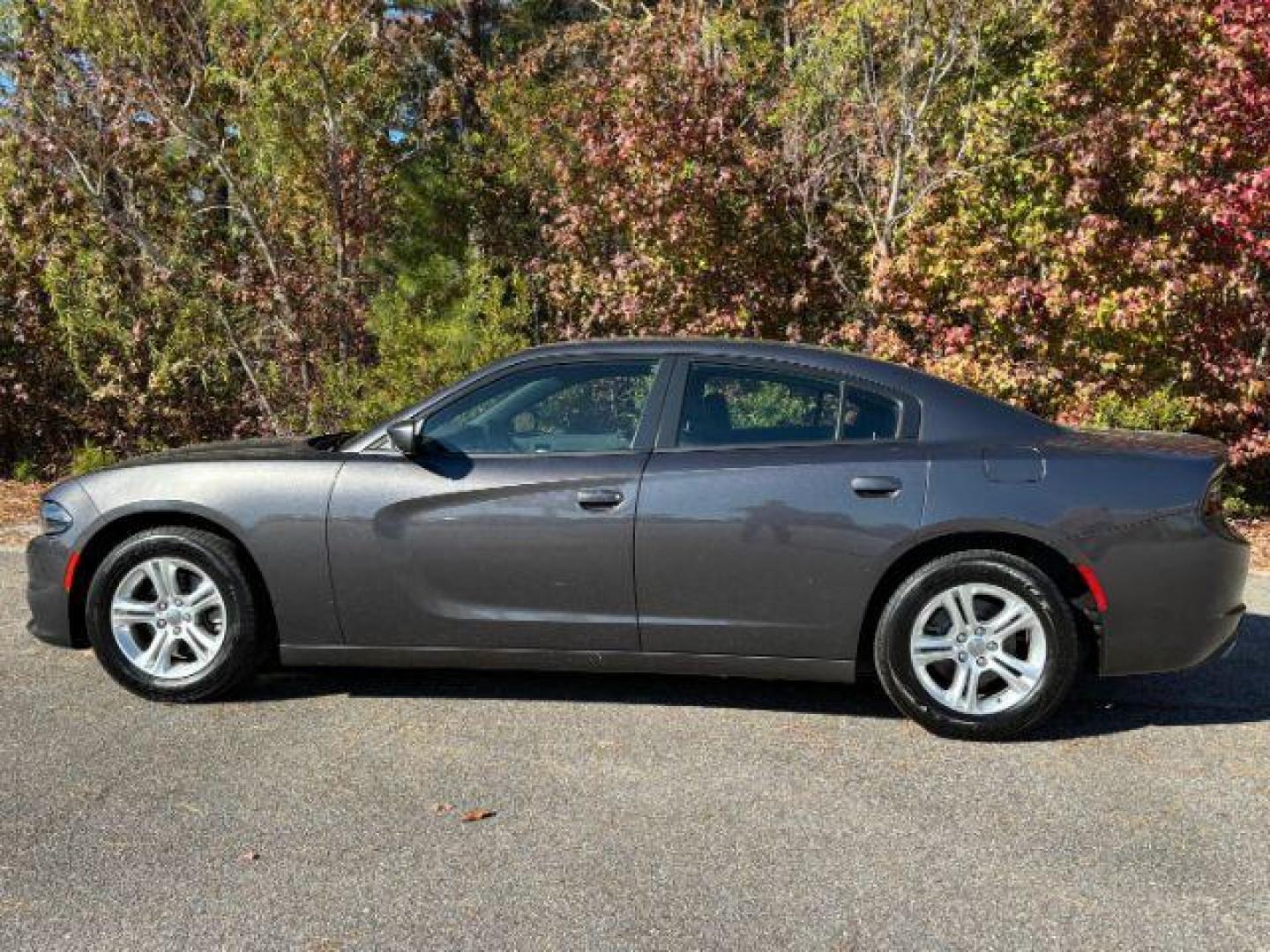 2022 /BLACK LEATHER Dodge Charger SXT (2C3CDXBG4NH) with an 3.6L V6 DOHC 24V engine, 8-Speed Automatic transmission, located at 2761 East Hwy 501, Conway, SC, 29526, (843) 331-1151, 33.781528, -78.989883 - 2022 Dodge Charger SXT - Photo#1