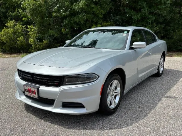 photo of 2022 Dodge Charger SXT