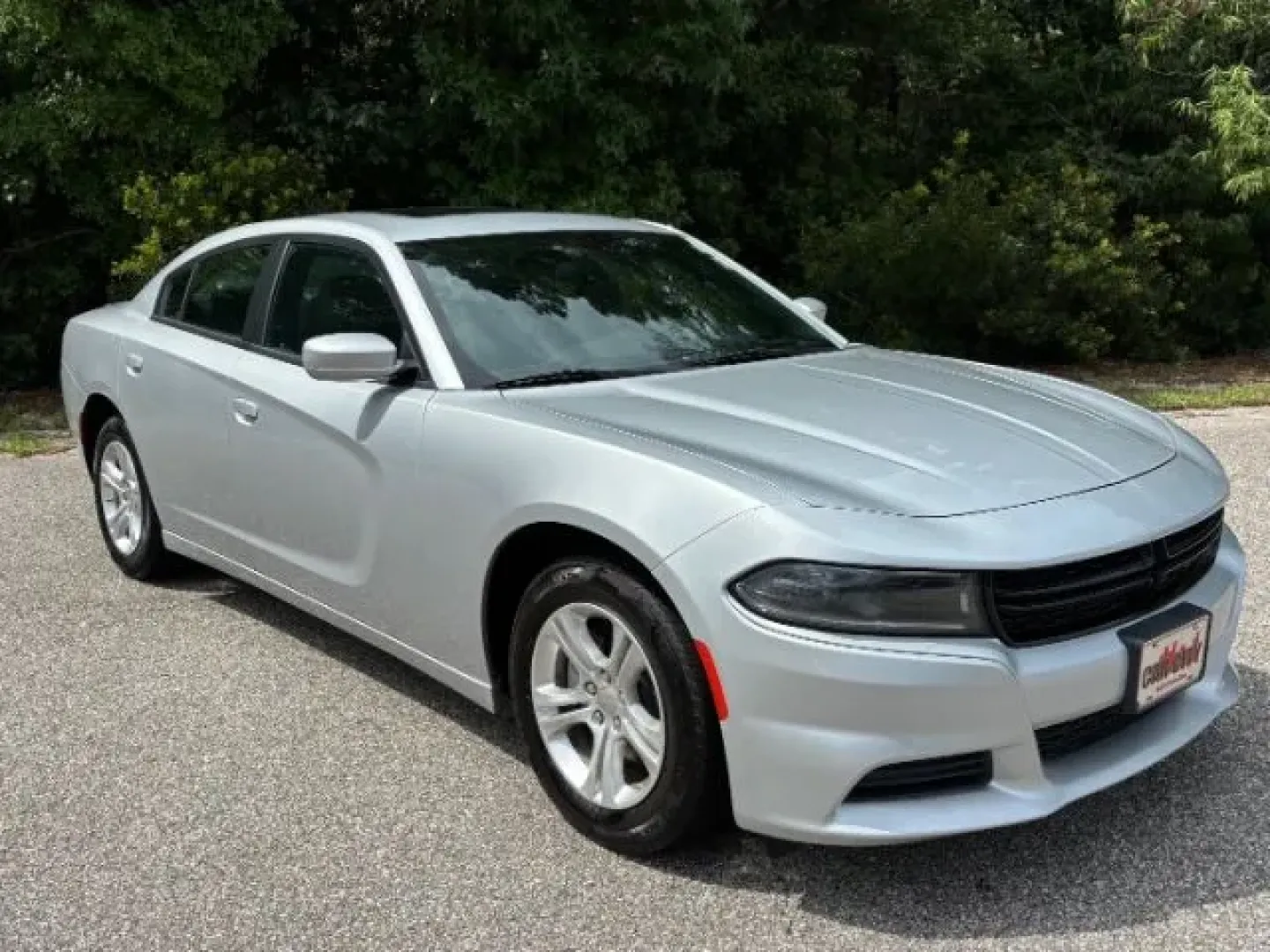 2022 /BLACK LEATHER Dodge Charger SXT (2C3CDXBGXNH) with an 3.6L V6 DOHC 24V engine, 8-Speed Automatic transmission, located at 2761 East Hwy 501, Conway, SC, 29526, (843) 331-1151, 33.781528, -78.989883 - **Experience Unmatched Power and Style with the 2022 Dodge Charger SXT!**<br /> <br /> Are you searching for an exhilarating driving experience combined with everyday versatility? Look no further than the 2022 Dodge Charger SXT, available at Car City - Conway. This stunning sedan not only offers a p - Photo#1