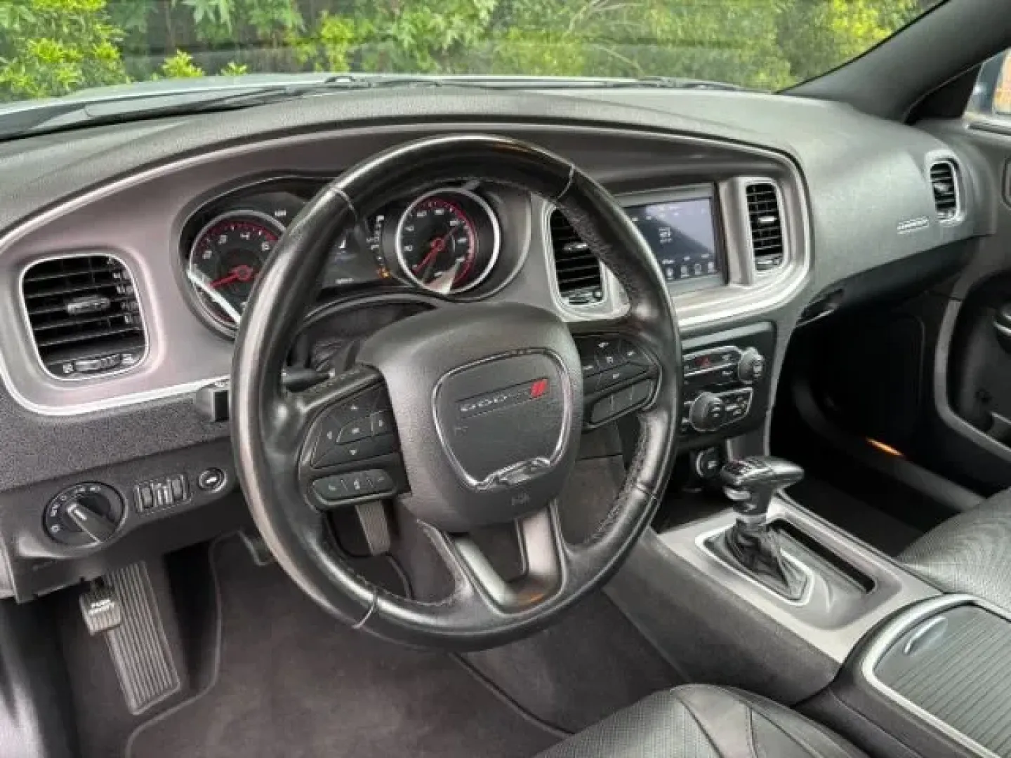 2022 /BLACK LEATHER Dodge Charger SXT (2C3CDXBGXNH) with an 3.6L V6 DOHC 24V engine, 8-Speed Automatic transmission, located at 2761 East Hwy 501, Conway, SC, 29526, (843) 331-1151, 33.781528, -78.989883 - **Experience Unmatched Power and Style with the 2022 Dodge Charger SXT!**<br /> <br /> Are you searching for an exhilarating driving experience combined with everyday versatility? Look no further than the 2022 Dodge Charger SXT, available at Car City - Conway. This stunning sedan not only offers a p - Photo#8