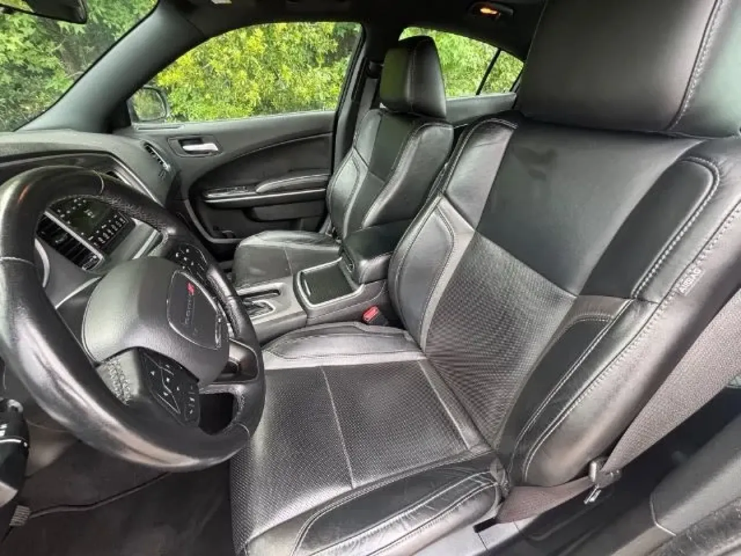 2022 /BLACK LEATHER Dodge Charger SXT (2C3CDXBGXNH) with an 3.6L V6 DOHC 24V engine, 8-Speed Automatic transmission, located at 2761 East Hwy 501, Conway, SC, 29526, (843) 331-1151, 33.781528, -78.989883 - **Experience Unmatched Power and Style with the 2022 Dodge Charger SXT!**<br /> <br /> Are you searching for an exhilarating driving experience combined with everyday versatility? Look no further than the 2022 Dodge Charger SXT, available at Car City - Conway. This stunning sedan not only offers a p - Photo#11