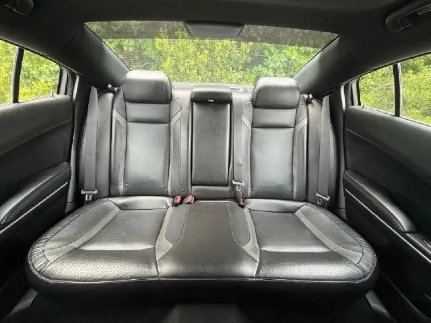 2022 /BLACK LEATHER Dodge Charger SXT (2C3CDXBGXNH) with an 3.6L V6 DOHC 24V engine, 8-Speed Automatic transmission, located at 2761 East Hwy 501, Conway, SC, 29526, (843) 331-1151, 33.781528, -78.989883 - **Experience Unmatched Power and Style with the 2022 Dodge Charger SXT!**<br /> <br /> Are you searching for an exhilarating driving experience combined with everyday versatility? Look no further than the 2022 Dodge Charger SXT, available at Car City - Conway. This stunning sedan not only offers a p - Photo#13