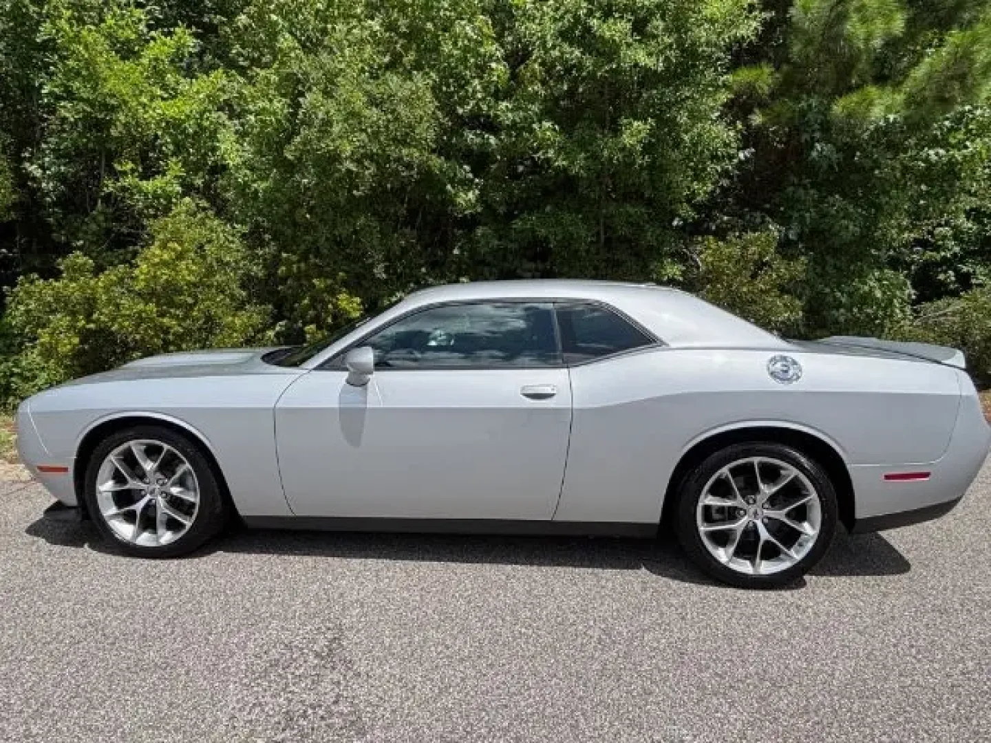 2022 Dodge Challenger GT (2C3CDZJG3NH) with an 3.6L V6 DOHC 24V engine, 8-Speed Automatic transmission, located at 2761 East Hwy 501, Conway, SC, 29526, (843) 331-1151, 33.781528, -78.989883 - Unleash your inner road warrior with the stunning **2022 Dodge Challenger GT**, now available at **Car City - Conway**, your trusted pre-owned vehicle dealer located at **2761 East Hwy 501, Conway, SC 29526**. Perfectly suited for those who crave performance and style, this coupe is an ideal choice - Photo#2