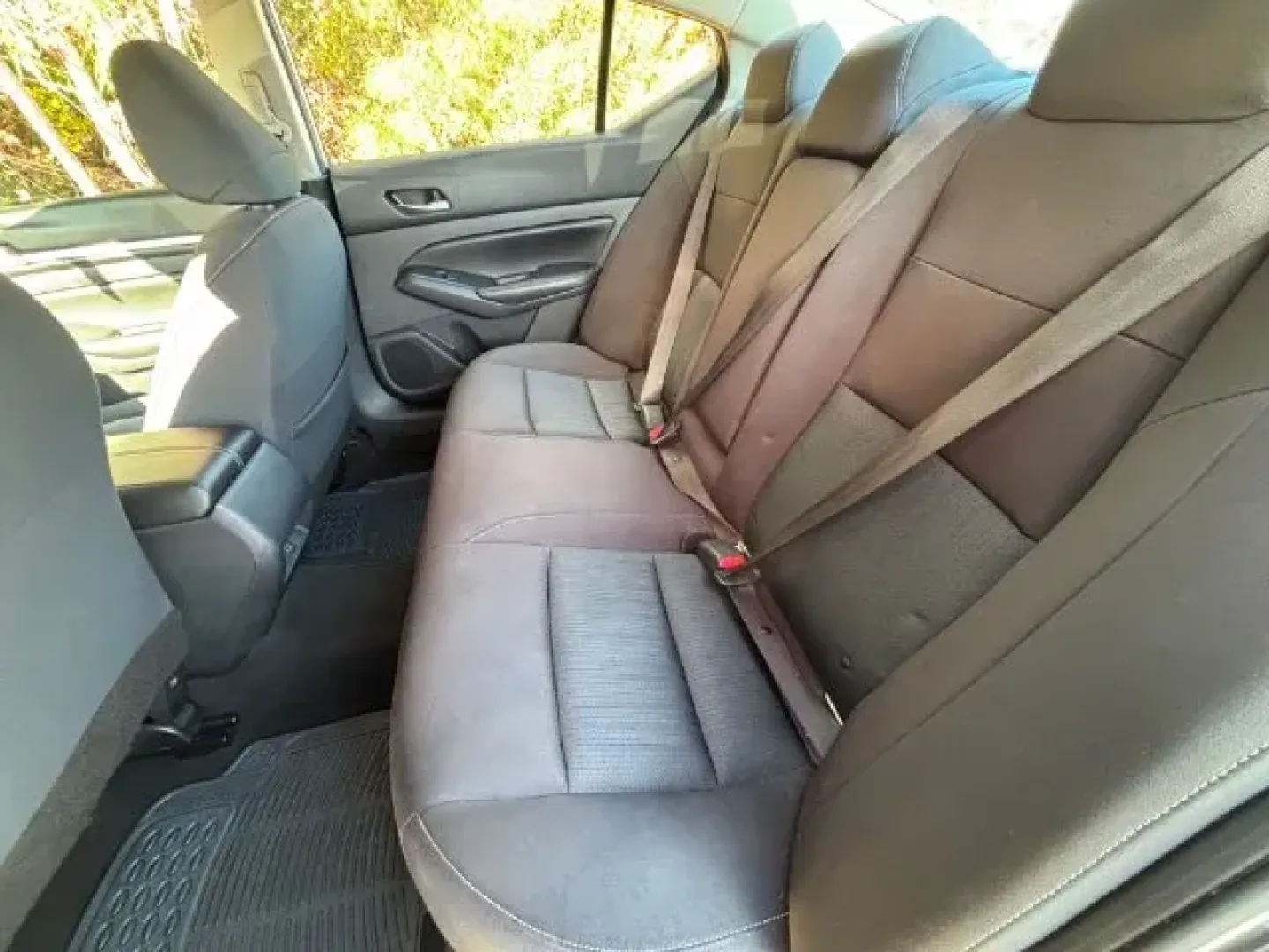 2022 /Charcoal Nissan Altima 2.5 SV (1N4BL4DV4NN) with an 2.5L L4 DOHC 16V engine, Continuously Variable Transmission transmission, located at 2761 East Hwy 501, Conway, SC, 29526, (843) 331-1151, 33.781528, -78.989883 - 2022 Nissan Altima 2.5 SV - Photo#8