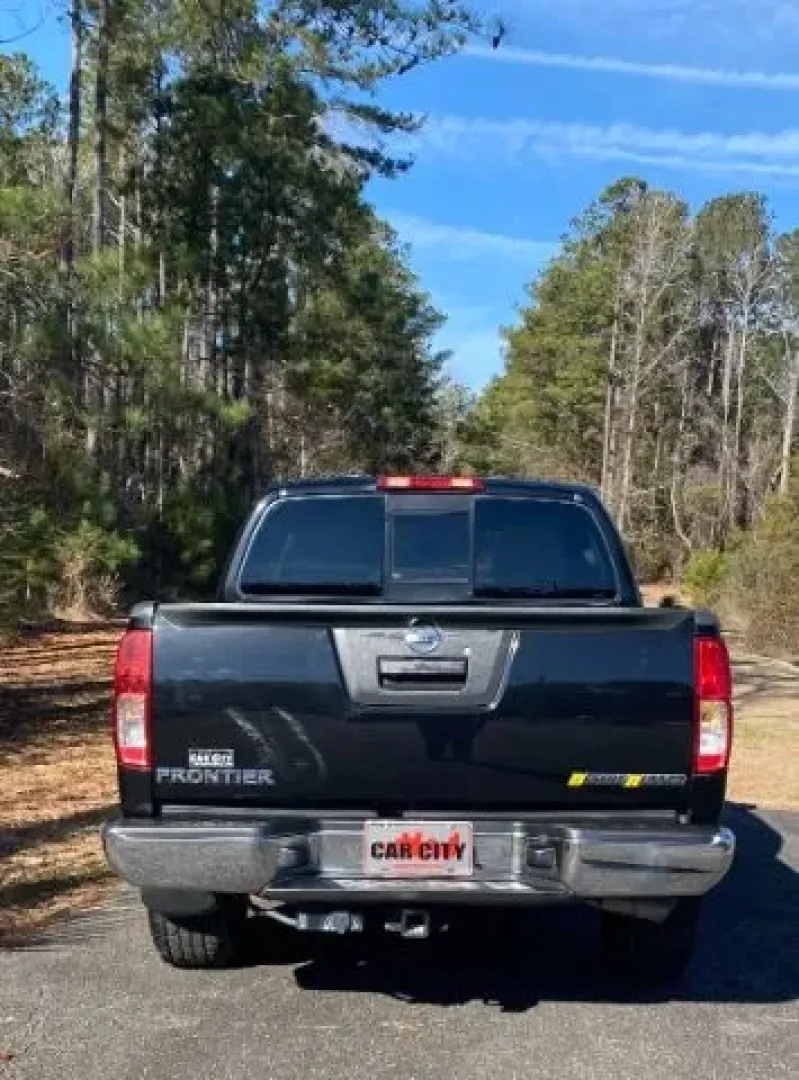 2018 Nissan Frontier Desert Runner (1N6AD0ERXJN) with an Other engine, located at 9146 Ocean Hwy West, Calabash, NC, 28467, (910) 579-1110, 33.928635, -78.576157 - **Elevate Your Adventures with the 2018 Nissan Frontier Desert Runner Perfect for Weekend Warriors and Commuters Alike!**<br /> <br /> Are you ready to take on the road with a versatile truck that seamlessly blends style, functionality, and reliable performance? The 2018 Nissan Frontier Desert Runn - Photo#3