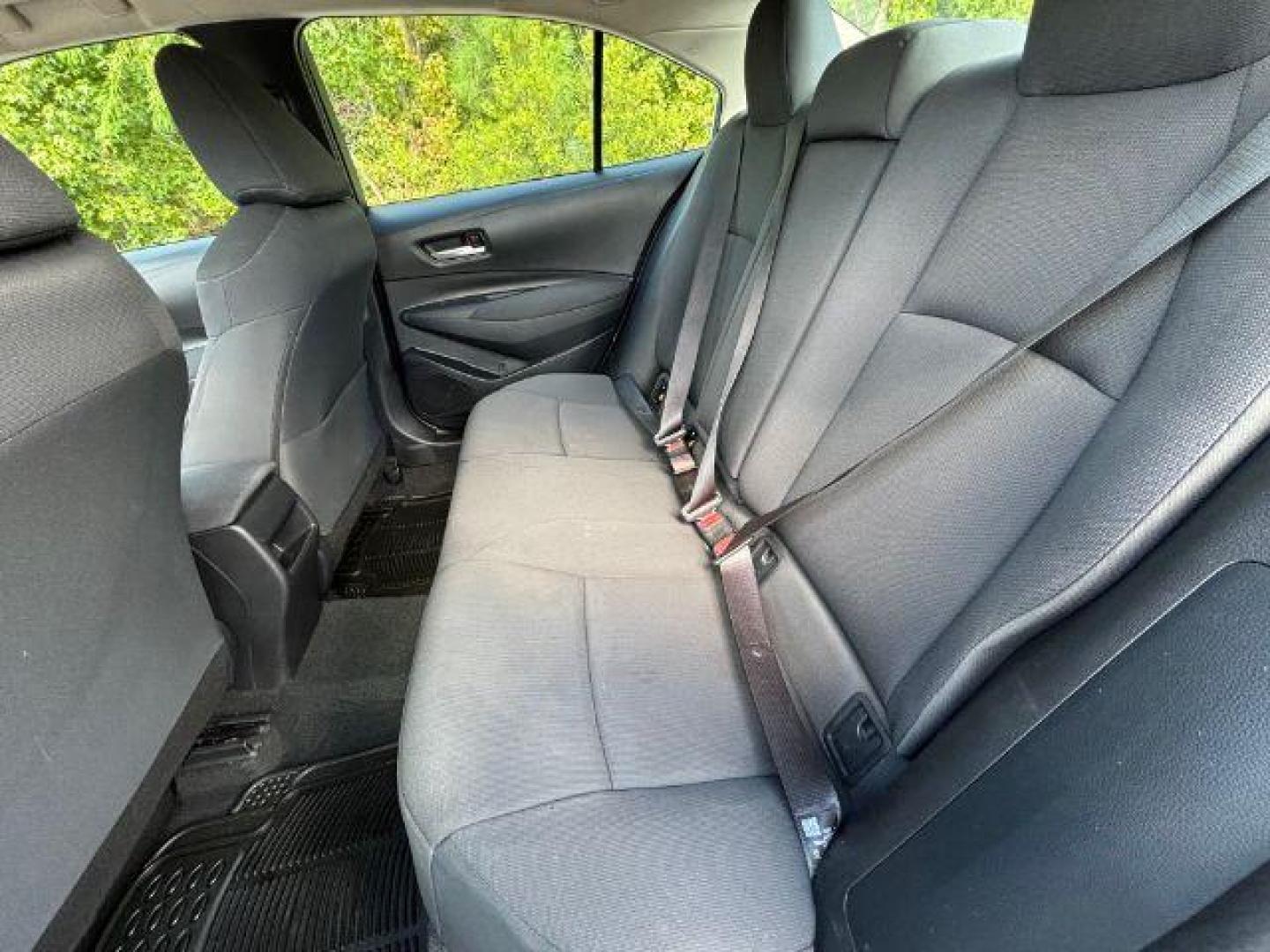 2021 /CHARCOAL CLOTH Toyota Corolla LE (5YFEPMAEXMP) with an 1.8L L4 DOHC 16V engine, Continuously Variable Transmission transmission, located at 9146 Ocean Hwy West, Calabash, NC, 28467, (910) 579-1110, 33.928635, -78.576157 - 2021 Toyota Corolla LE - Photo#8