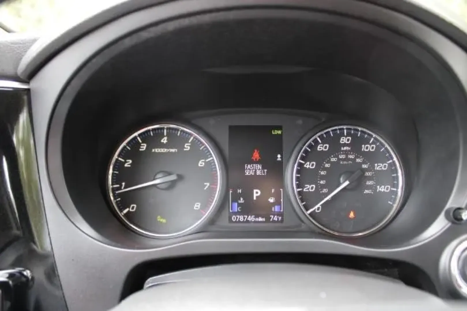 2020 /Black, leather Mitsubishi Outlander SEL 2WD (JA4AD3A33LZ) with an 2.4L L4 DOHC 16V engine, Continuously Variabl transmission, located at 3598 James B White Hwy South, Whiteville, NC, 28472, (910) 642-3196, 34.294846, -78.732613 - Are you in search of the perfect SUV to elevate your lifestyle and tackle everyday adventures? Look no further than the 2020 Mitsubishi Outlander SEL 2WD, available now at Car City - Whitesville. Whether you're commuting to work, running errands, or taking the family on weekend road trips, this vers - Photo#5