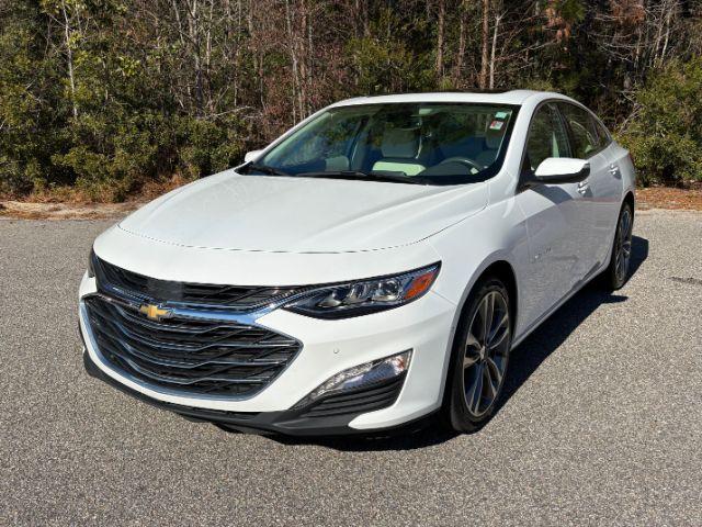 photo of 2022 Chevrolet Malibu Premier