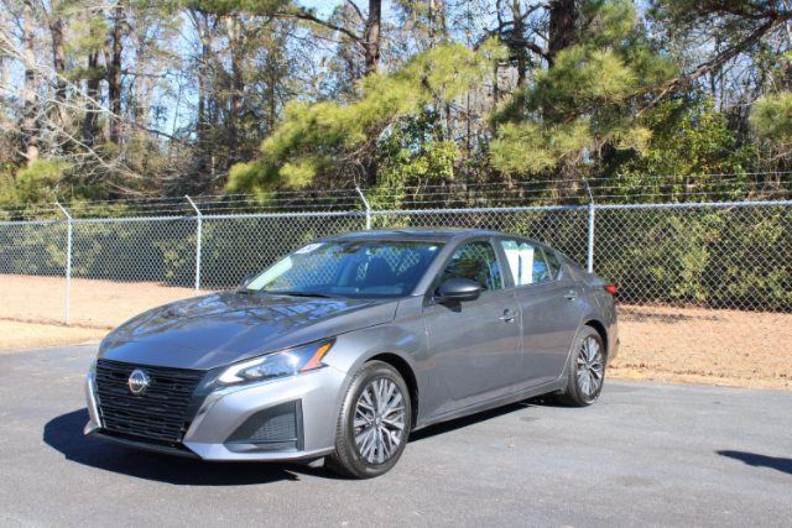 2024 Nissan Altima 2.5 SV (1N4BL4DV8RN) with an 2.5L L4 DOHC 16V engine, Continuously Variable Transmission transmission, located at 3598 James B White Hwy South, Whiteville, NC, 28472, (910) 642-3196, 34.294846, -78.732613 - 2024 Nissan Altima 2.5 SV - Photo#0