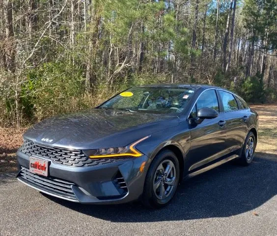 photo of 2022 Kia K5 LXS