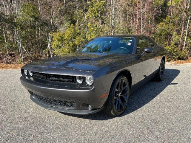 photo of 2022 Dodge Challenger SXT