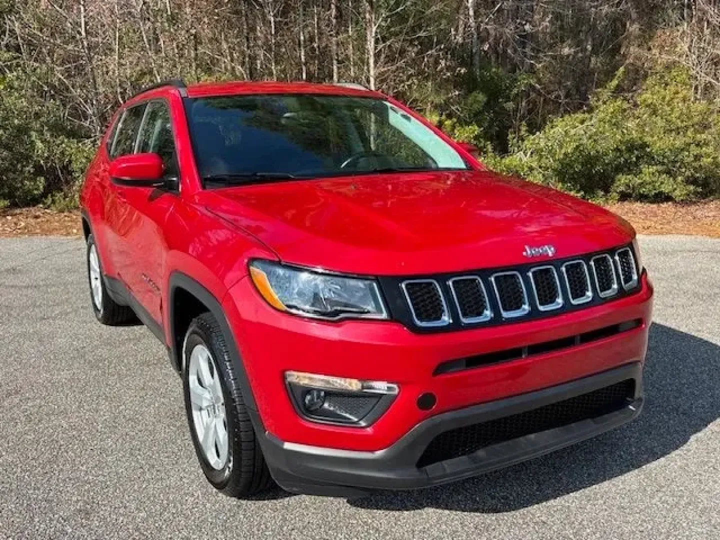 2018 /Black, vinyl/cloth Jeep Compass Latitude FWD (3C4NJCBB8JT) with an 2.4L L4 DOHC 16V engine, located at 2761 East Hwy 501, Conway, SC, 29526, (843) 331-1151, 33.781528, -78.989883 - Are you searching for an adventure-ready vehicle that can keep up with your active lifestyle? Look no further than this stunning 2018 Jeep Compass Latitude FWD, available now at Car City - Conway! With its sporty design and robust capabilities, this SUV is perfect for weekend getaways, daily commute - Photo#1