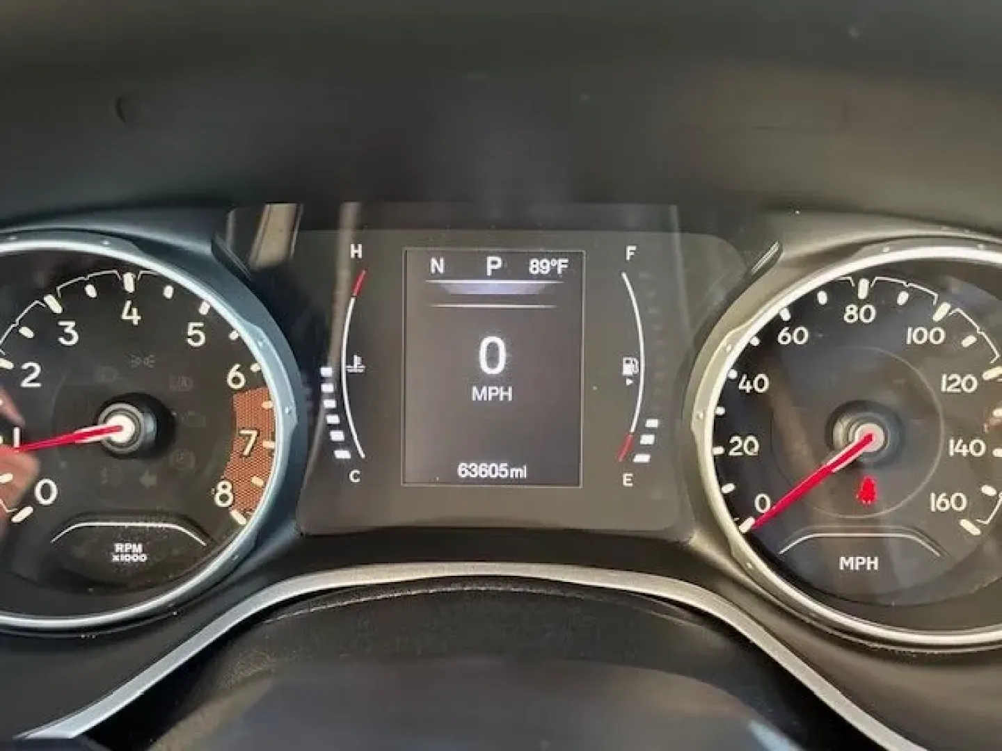 2018 /Black, vinyl/cloth Jeep Compass Latitude FWD (3C4NJCBB8JT) with an 2.4L L4 DOHC 16V engine, located at 2761 East Hwy 501, Conway, SC, 29526, (843) 331-1151, 33.781528, -78.989883 - Are you searching for an adventure-ready vehicle that can keep up with your active lifestyle? Look no further than this stunning 2018 Jeep Compass Latitude FWD, available now at Car City - Conway! With its sporty design and robust capabilities, this SUV is perfect for weekend getaways, daily commute - Photo#6