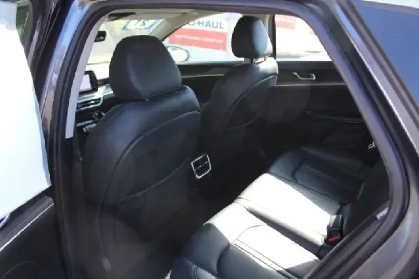 2021 Kia K5 EX (5XXG34J20MG) with an 1.6L L4 DOHC 16V engine, 8-Speed Automatic transmission, located at 9146 Ocean Hwy West, Calabash, NC, 28467, (910) 579-1110, 33.928635, -78.576157 - 2021 Kia K5 EX - Photo#8
