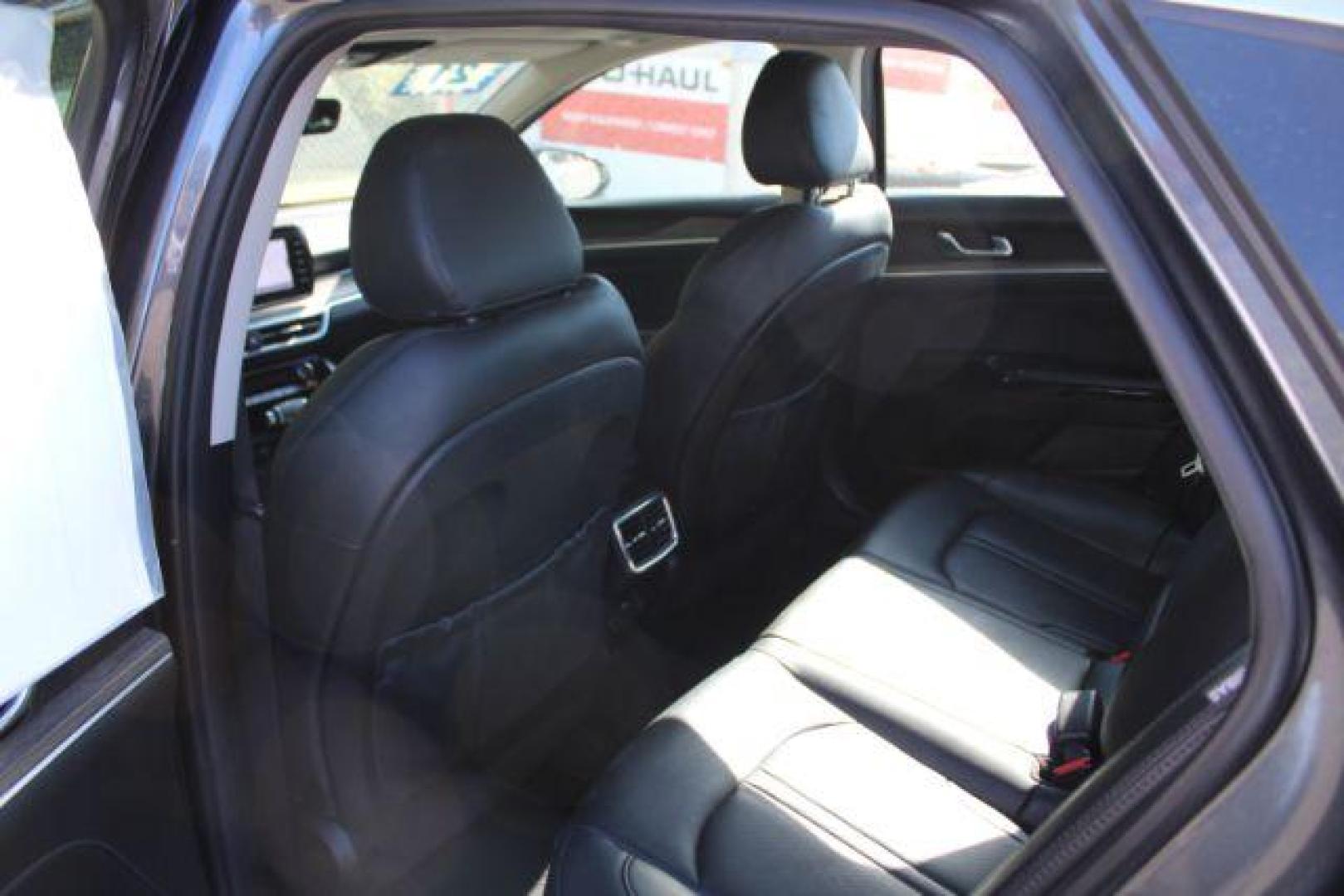2021 Kia K5 EX (5XXG34J20MG) with an 1.6L L4 DOHC 16V engine, 8-Speed Automatic transmission, located at 9146 Ocean Hwy West, Calabash, NC, 28467, (910) 579-1110, 33.928635, -78.576157 - 2021 Kia K5 EX - Photo#8