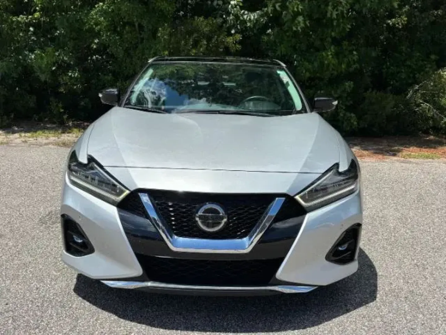 2022 /BLACK LEATHER Nissan Maxima Platinum (1N4AA6FVXNC) with an 3.5L V6 DOHC 24V engine, Continuously Variable Transmission transmission, located at 2761 East Hwy 501, Conway, SC, 29526, (843) 331-1151, 33.781528, -78.989883 - **Discover the Perfect Blend of Comfort and Performance with the 2022 Nissan Maxima at Car City - Conway!**<br /> <br /> Are you looking for a vehicle that seamlessly fits your lifestyle, whether it's for daily commutes, family outings, or spontaneous weekend getaways? Look no further than the stunn - Photo#4
