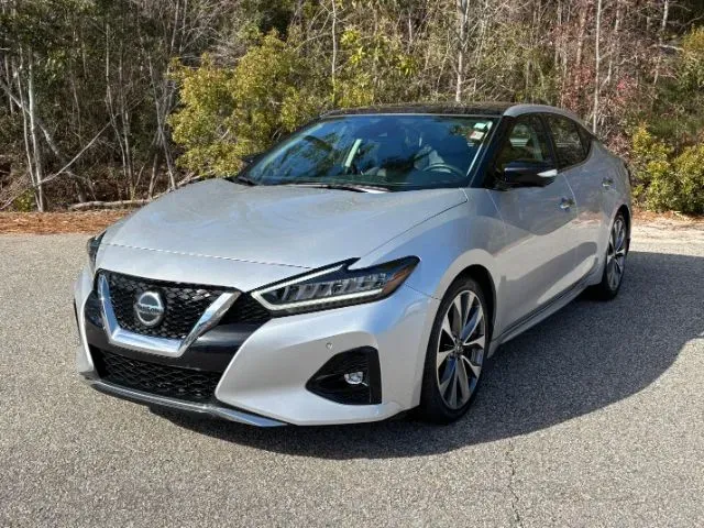 photo of 2022 Nissan Maxima Platinum
