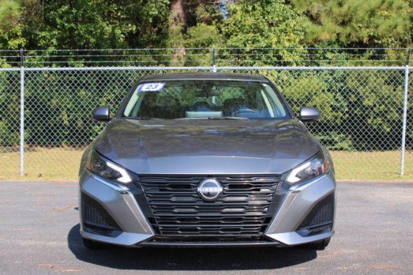 2023 Nissan Altima 2.5 SL (1N4BL4EV8PN) with an 2.5L L4 DOHC 16V engine, Continuously Variable Transmission transmission, located at 3598 James B White Hwy South, Whiteville, NC, 28472, (910) 642-3196, 34.294846, -78.732613 - 2023 Nissan Altima 2.5 SL - Photo#1