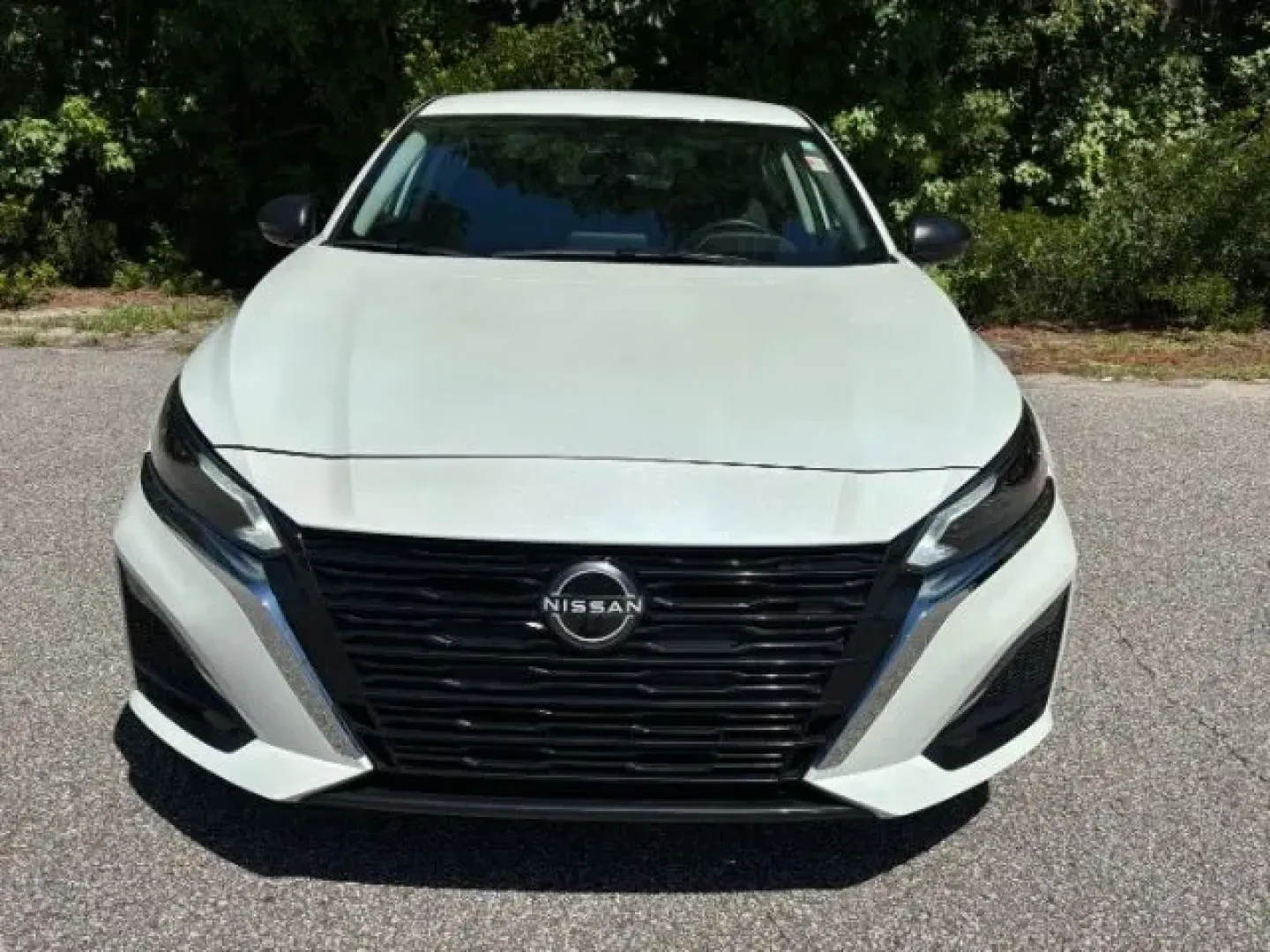 2024 Nissan Altima 2.5 SV (1N4BL4DV3RN) with an 2.5L L4 DOHC 16V engine, Continuously Variable Transmission transmission, located at 2761 East Hwy 501, Conway, SC, 29526, (843) 331-1151, 33.781528, -78.989883 - **Discover Your Next Adventure with the 2024 Nissan Altima at Car City - Conway!**<br /> <br /> Are you searching for the perfect blend of style, comfort, and efficiency for your daily commute or weekend getaways? Look no further than this stunning 2024 Nissan Altima, available now at Car City - Con - Photo#4