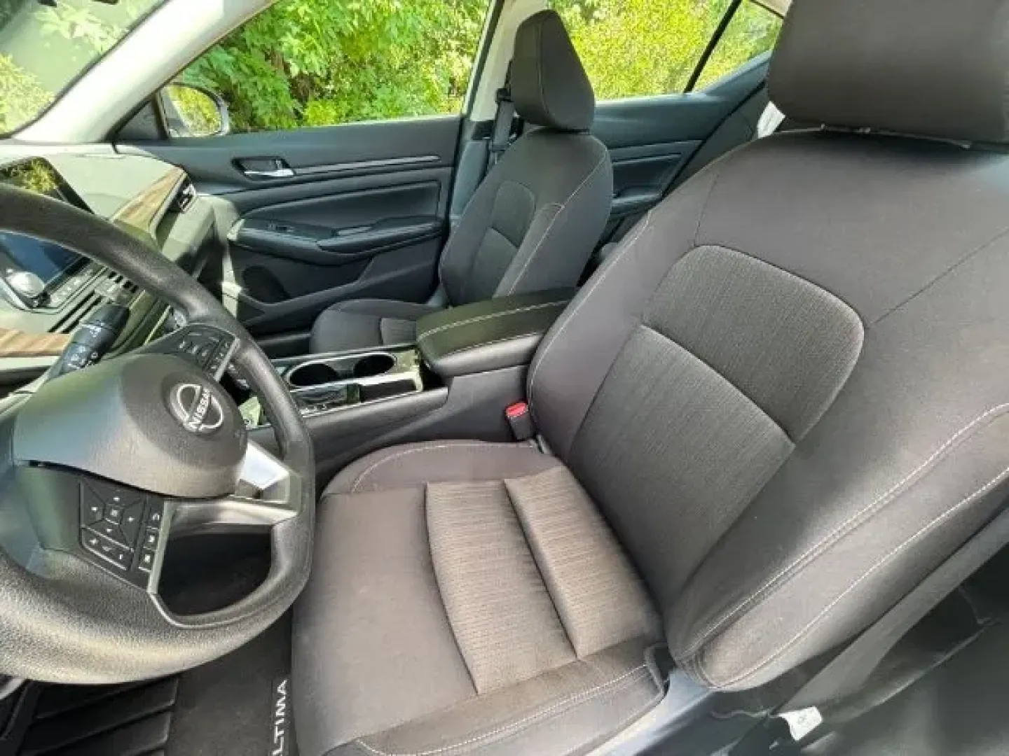2024 Nissan Altima 2.5 SV (1N4BL4DV3RN) with an 2.5L L4 DOHC 16V engine, Continuously Variable Transmission transmission, located at 2761 East Hwy 501, Conway, SC, 29526, (843) 331-1151, 33.781528, -78.989883 - **Discover Your Next Adventure with the 2024 Nissan Altima at Car City - Conway!**<br /> <br /> Are you searching for the perfect blend of style, comfort, and efficiency for your daily commute or weekend getaways? Look no further than this stunning 2024 Nissan Altima, available now at Car City - Con - Photo#9