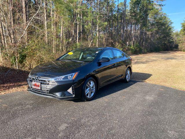 photo of 2020 Hyundai Elantra SEL