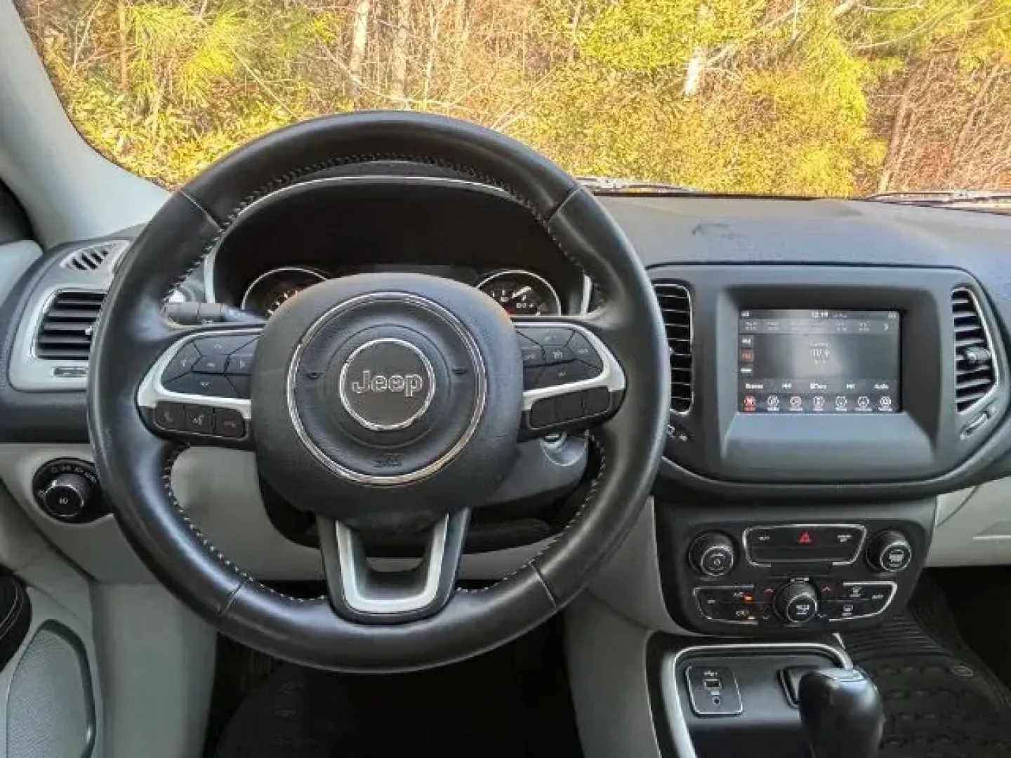 2019 /tan leather Jeep Compass Latitude FWD (3C4NJCBB8KT) with an 2.4L L4 DOHC 16V engine, located at 9146 Ocean Hwy West, Calabash, NC, 28467, (910) 579-1110, 33.928635, -78.576157 - 2019 Jeep Compass Latitude FWD - Photo#6