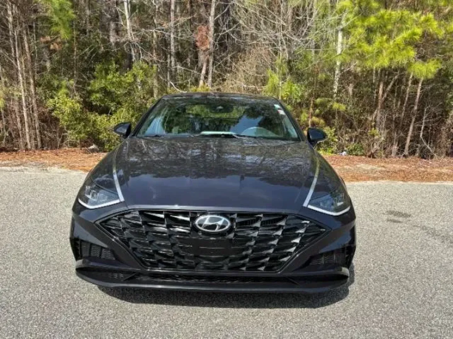 2023 /DARK GRAY LEATHER Hyundai Sonata SEL Plus (KMHL44J24PA) with an Other engine, located at 3598 James B White Hwy South, Whiteville, NC, 28472, (910) 642-3196, 34.294846, -78.732613 - 2023 Hyundai Sonata SEL Plus - Photo#3