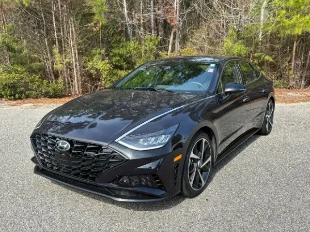 photo of 2023 Hyundai Sonata SEL Plus