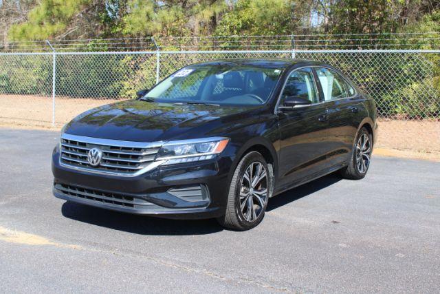 photo of 2022 Volkswagen Passat SE