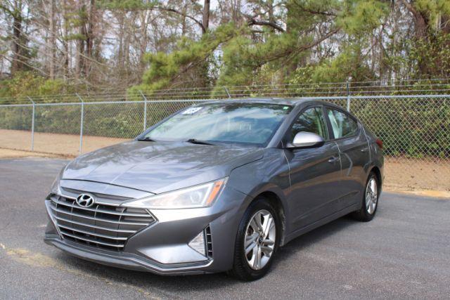 photo of 2019 Hyundai Elantra SEL