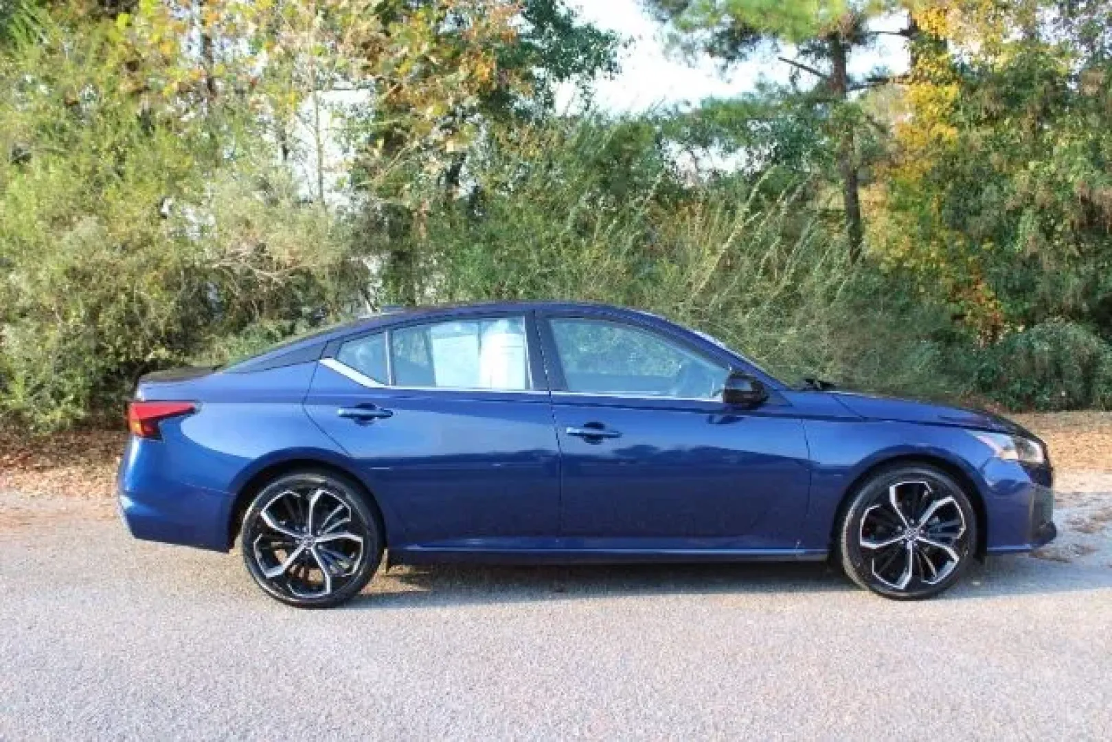 2023 Nissan Altima 2.5 SR (1N4BL4CV5PN) with an 2.5L L4 DOHC 16V engine, Continuously Variabl transmission, located at 3598 James B White Hwy South, Whiteville, NC, 28472, (910) 642-3196, 34.294846, -78.732613 - Are you searching for a stylish and reliable sedan that perfectly balances comfort and performance for your daily commute or weekend adventures? Look no further than this stunning 2023 Nissan Altima 2.5 SR, available now at Car City - Whitesville. Located at 3598 James B White Hwy South, Whiteville, - Photo#3