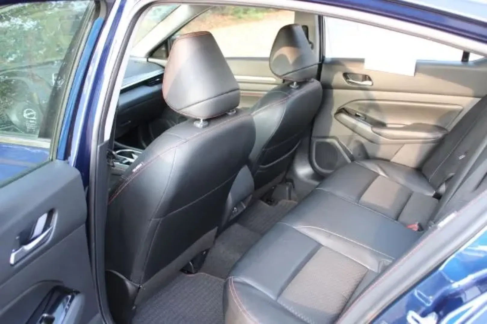 2023 Nissan Altima 2.5 SR (1N4BL4CV5PN) with an 2.5L L4 DOHC 16V engine, Continuously Variabl transmission, located at 3598 James B White Hwy South, Whiteville, NC, 28472, (910) 642-3196, 34.294846, -78.732613 - Are you searching for a stylish and reliable sedan that perfectly balances comfort and performance for your daily commute or weekend adventures? Look no further than this stunning 2023 Nissan Altima 2.5 SR, available now at Car City - Whitesville. Located at 3598 James B White Hwy South, Whiteville, - Photo#9