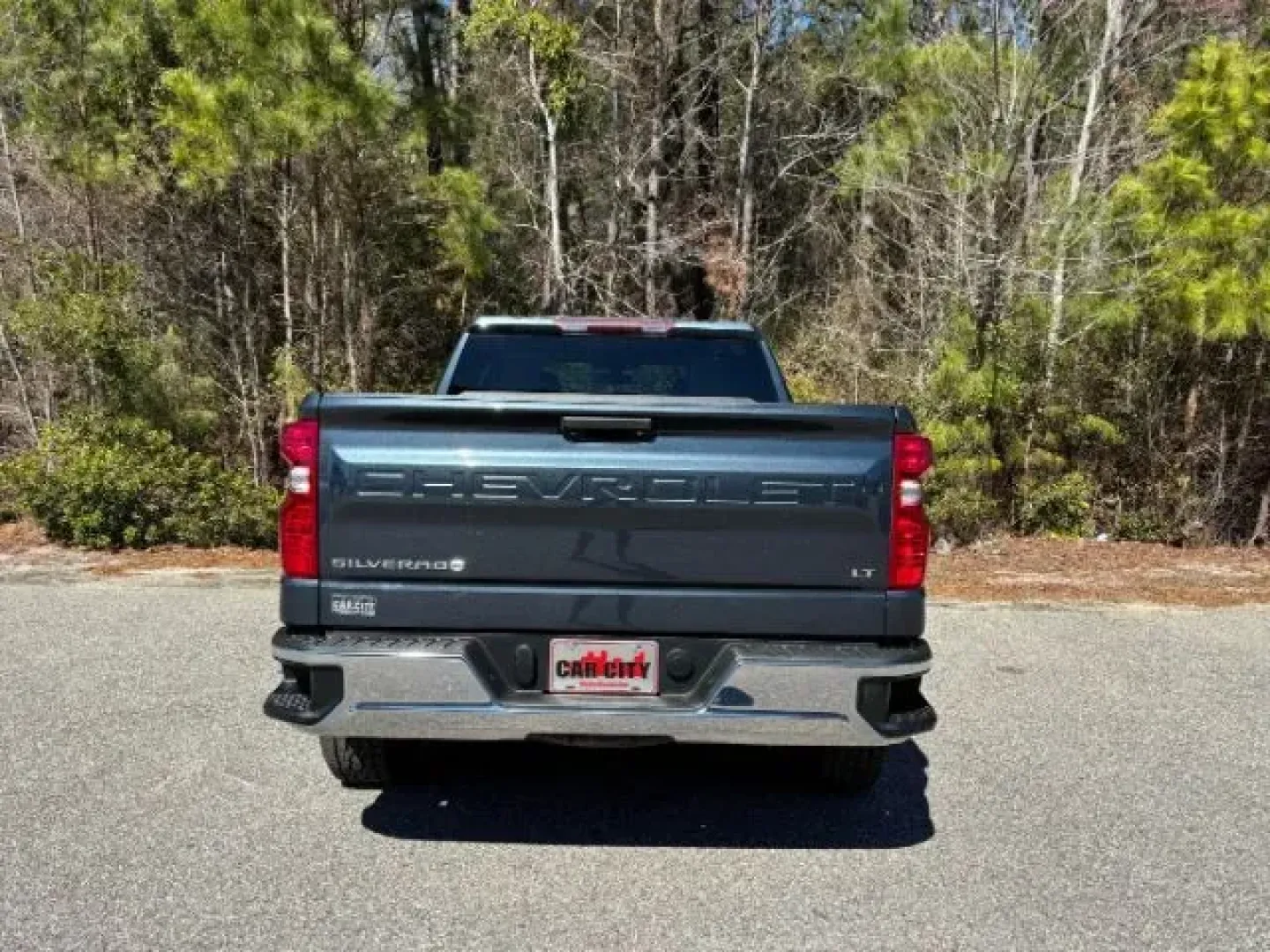2020 /Jet Black Chevrolet Silverado 1500 2WD Double Cab Standard Bed LT (1GCRWCED3LZ) with an 2.7L I-4 gasoline direct injection engine, located at 2761 East Hwy 501, Conway, SC, 29526, (843) 331-1151, 33.781528, -78.989883 - 2020 Chevrolet Silverado 1500 2WD Double Cab Standard Bed LT - Photo#4