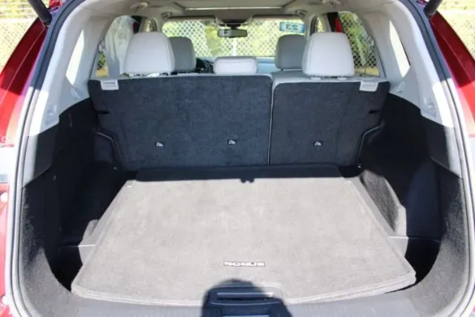 2023 Nissan Rogue SL Intelligent AWD (5N1BT3CB7PC) with an VC-Turbo 1.5L I-3 gasoline direct injection engine, located at 3598 James B White Hwy South, Whiteville, NC, 28472, (910) 642-3196, 34.294846, -78.732613 - 2023 Nissan Rogue SL Intelligent AWD - Photo#9
