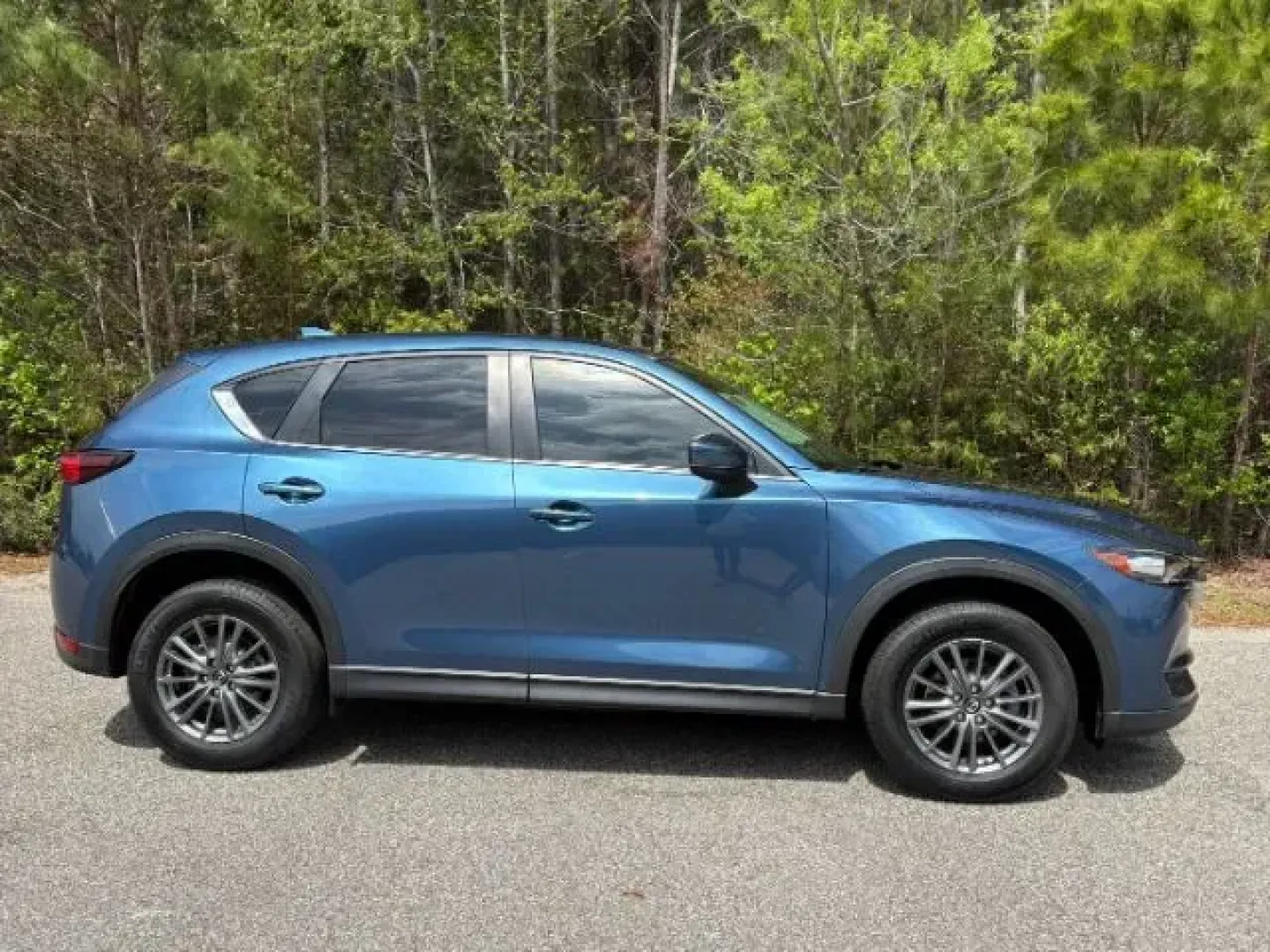 2019 Mazda CX-5 Touring (JM3KFACM9K0) with an 2.5L L4 DOHC 16V engine, 6-Speed Automatic transmission, located at 9146 Ocean Hwy West, Calabash, NC, 28467, (910) 579-1110, 33.928635, -78.576157 - 2019 Mazda CX-5 Touring - Photo#2