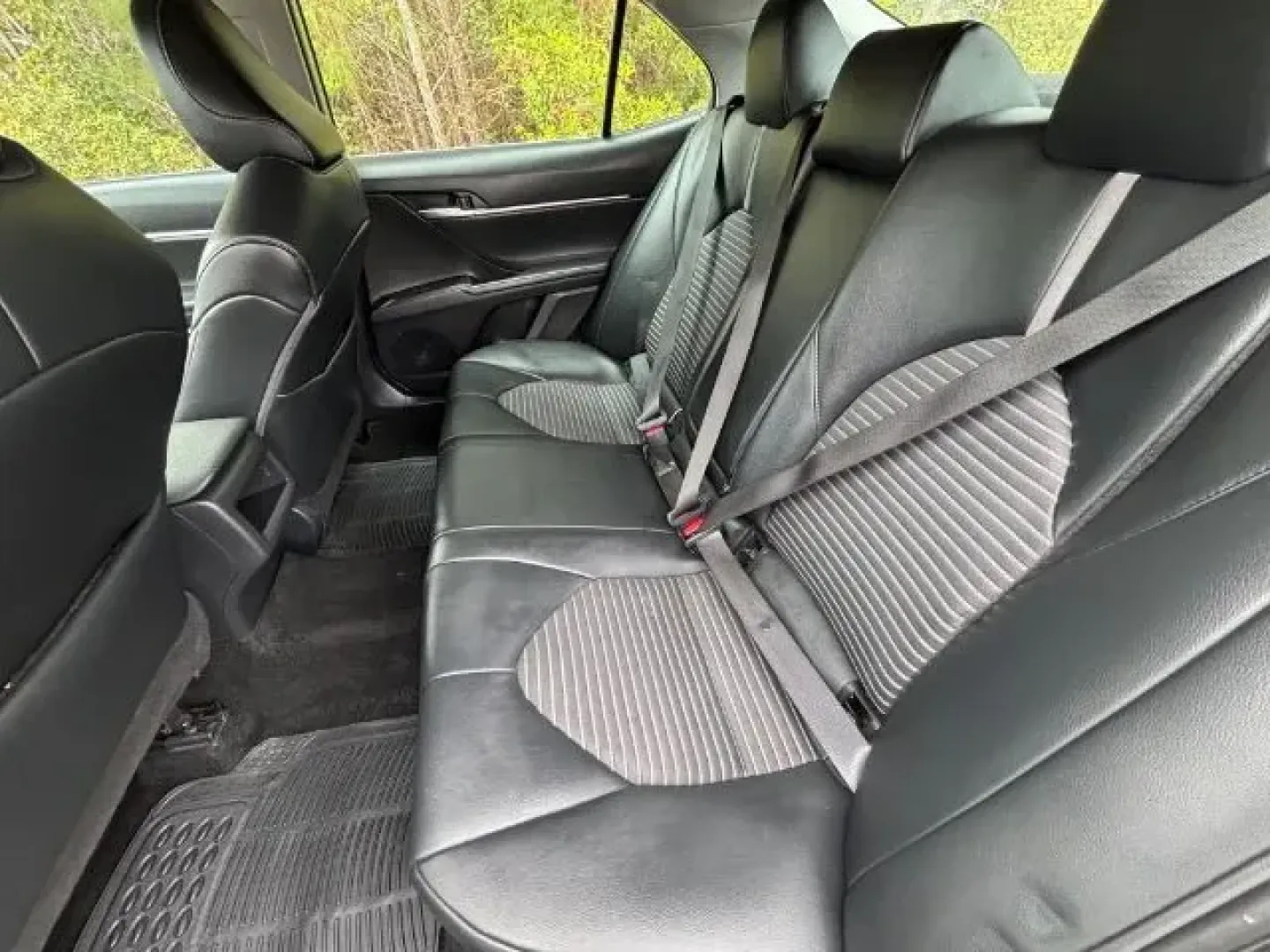 2022 /Black Toyota Camry SE | SE Nightshade Edition (4T1G11AK7NU) with an 2.5L I-4 port/direct injection engine, located at 2761 East Hwy 501, Conway, SC, 29526, (843) 331-1151, 33.781528, -78.989883 - 2022 Toyota Camry SE | SE Nightshade Edition - Photo#8