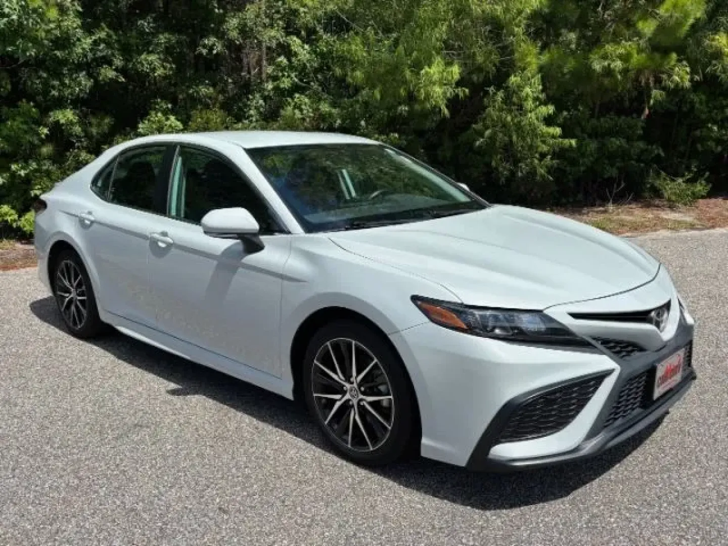 2023 /Black Toyota Camry SE | SE Nightshade Edition | SE Nightshade Edition (4T1G11AK0PU) with an 2.5L I-4 port/direct injection engine, located at 2761 East Hwy 501, Conway, SC, 29526, (843) 331-1151, 33.781528, -78.989883 - **Elevate Your Commute with the 2023 Toyota Camry SE Nightshade Edition at Car City - Conway!**<br /> <br /> Are you seeking the perfect blend of style, comfort, and performance for your daily drive? Look no further than this stunning 2023 Toyota Camry SE Nightshade Edition, a pre-owned gem that eff - Photo#1