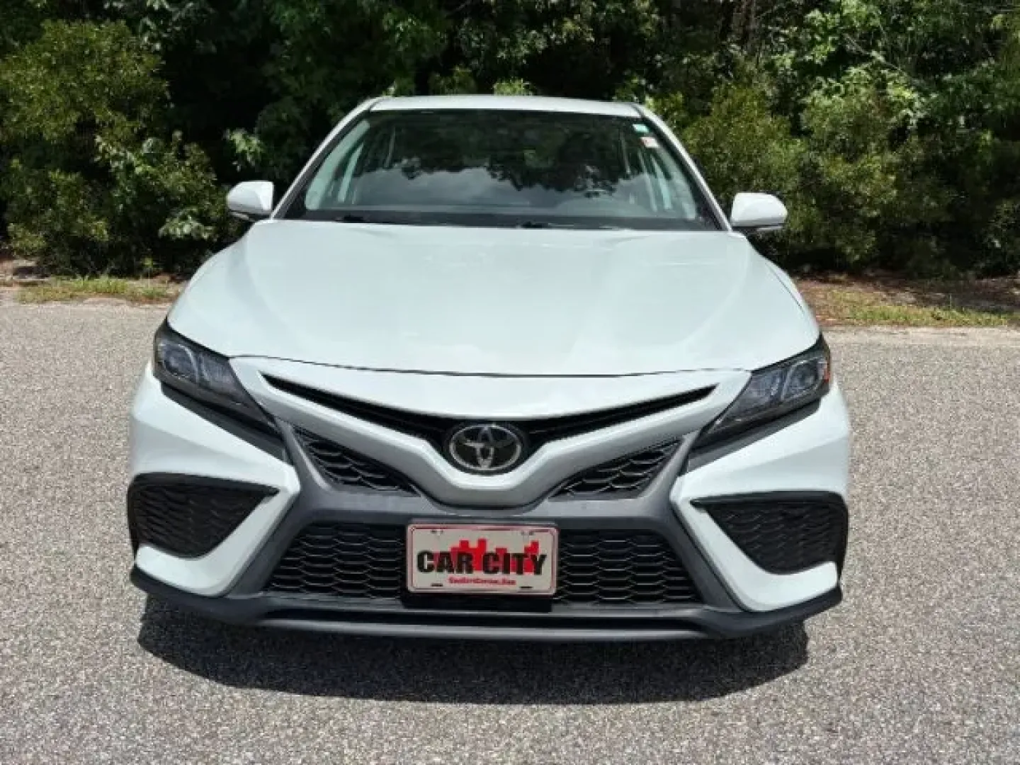 2023 /Black Toyota Camry SE | SE Nightshade Edition | SE Nightshade Edition (4T1G11AK0PU) with an 2.5L I-4 port/direct injection engine, located at 2761 East Hwy 501, Conway, SC, 29526, (843) 331-1151, 33.781528, -78.989883 - **Elevate Your Commute with the 2023 Toyota Camry SE Nightshade Edition at Car City - Conway!**<br /> <br /> Are you seeking the perfect blend of style, comfort, and performance for your daily drive? Look no further than this stunning 2023 Toyota Camry SE Nightshade Edition, a pre-owned gem that eff - Photo#4