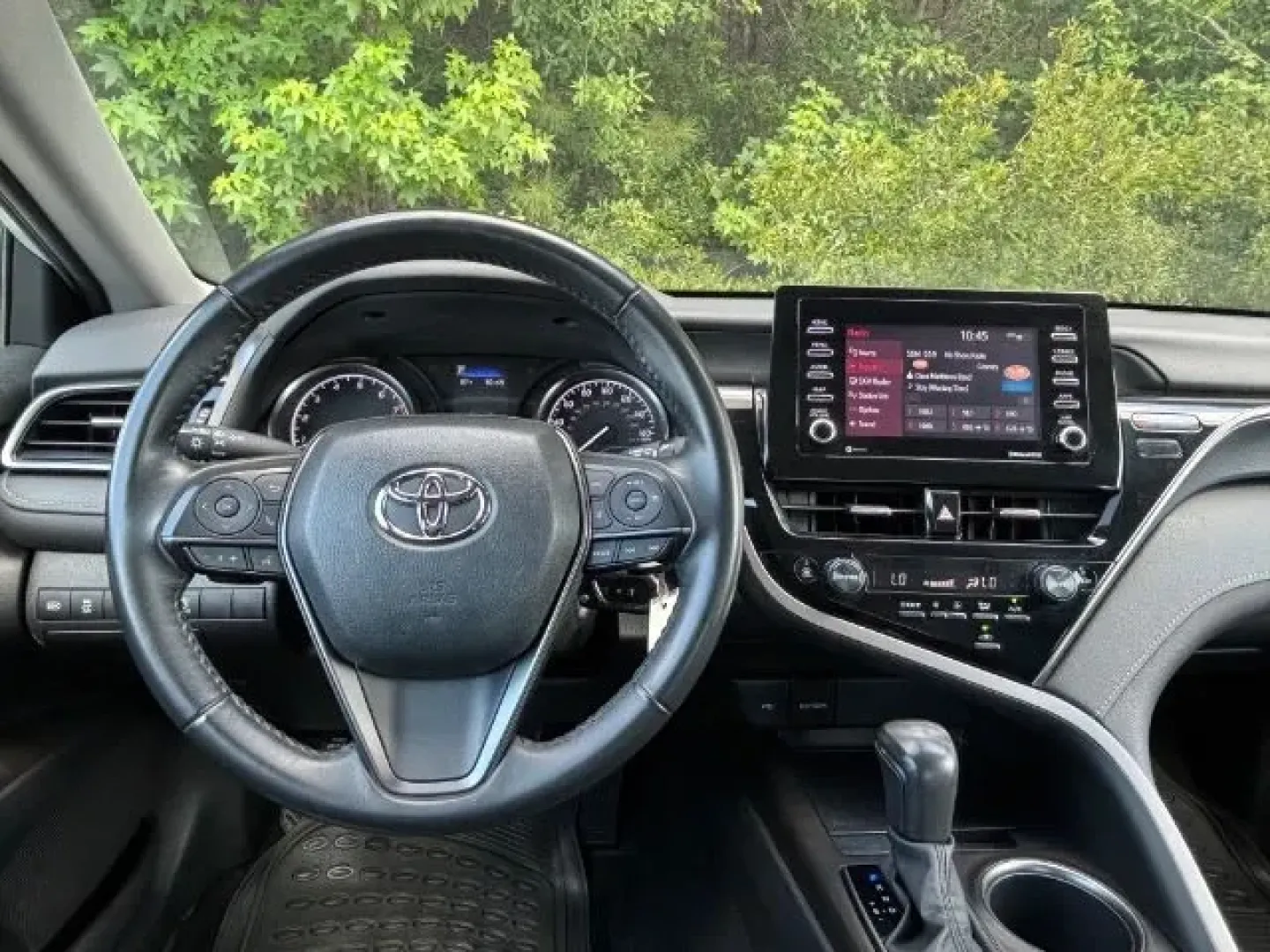2023 /Black Toyota Camry SE | SE Nightshade Edition | SE Nightshade Edition (4T1G11AK0PU) with an 2.5L I-4 port/direct injection engine, located at 2761 East Hwy 501, Conway, SC, 29526, (843) 331-1151, 33.781528, -78.989883 - **Elevate Your Commute with the 2023 Toyota Camry SE Nightshade Edition at Car City - Conway!**<br /> <br /> Are you seeking the perfect blend of style, comfort, and performance for your daily drive? Look no further than this stunning 2023 Toyota Camry SE Nightshade Edition, a pre-owned gem that eff - Photo#7