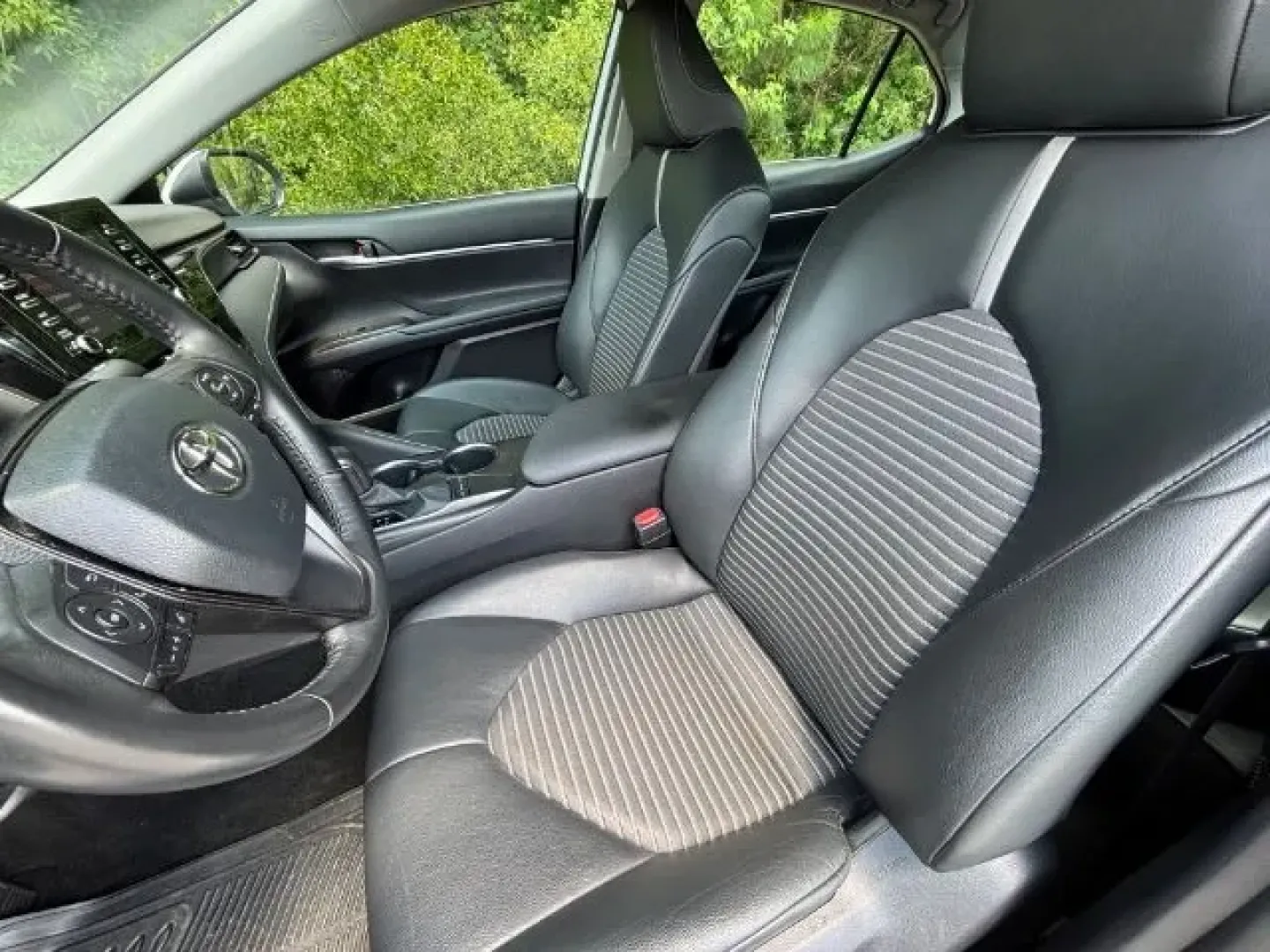 2023 /Black Toyota Camry SE | SE Nightshade Edition | SE Nightshade Edition (4T1G11AK0PU) with an 2.5L I-4 port/direct injection engine, located at 2761 East Hwy 501, Conway, SC, 29526, (843) 331-1151, 33.781528, -78.989883 - **Elevate Your Commute with the 2023 Toyota Camry SE Nightshade Edition at Car City - Conway!**<br /> <br /> Are you seeking the perfect blend of style, comfort, and performance for your daily drive? Look no further than this stunning 2023 Toyota Camry SE Nightshade Edition, a pre-owned gem that eff - Photo#9
