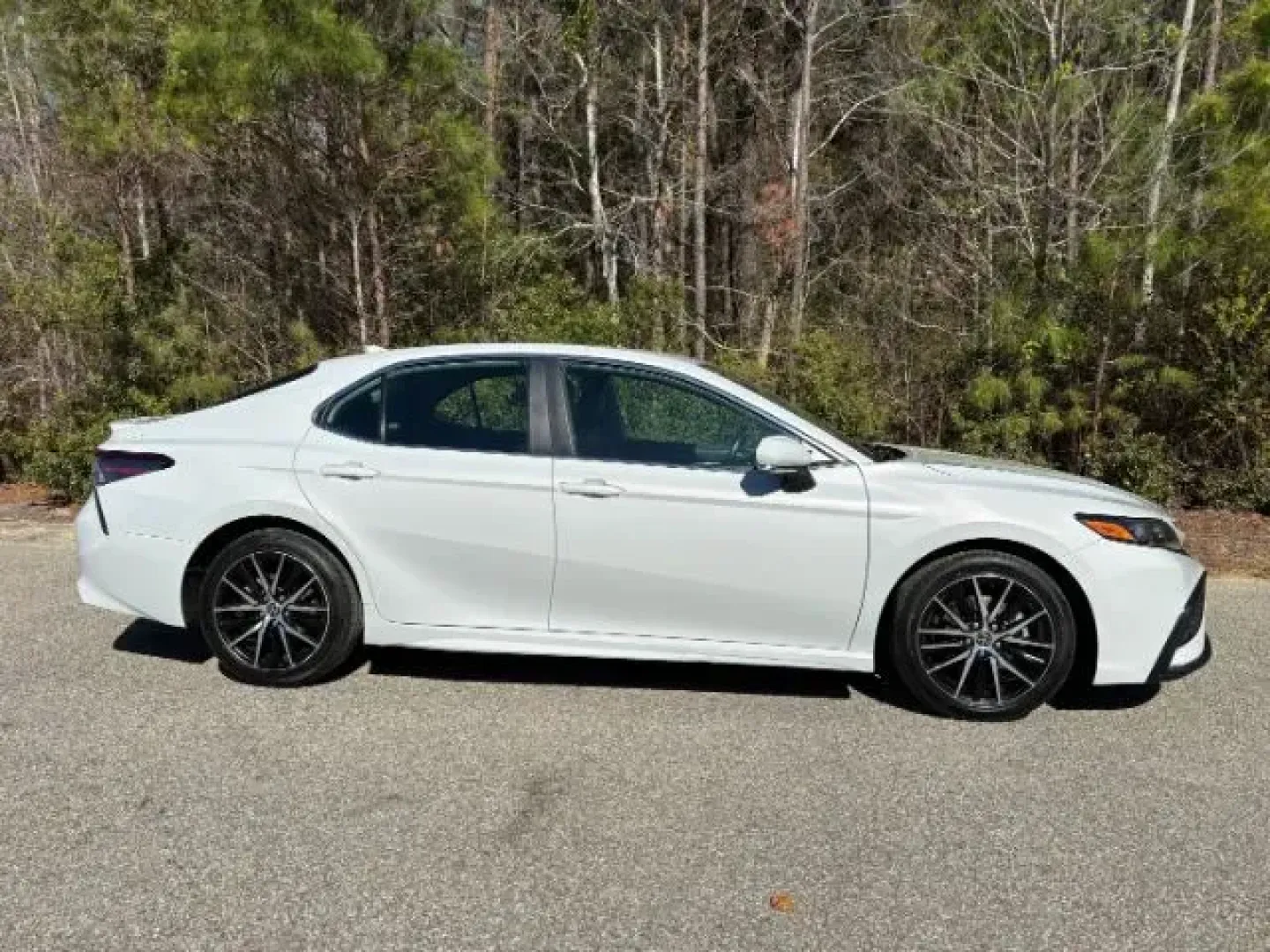2023 /Black Toyota Camry SE | SE Nightshade Edition | SE Nightshade Edition (4T1G11AK0PU) with an 2.5L I-4 port/direct injection engine, located at 2761 East Hwy 501, Conway, SC, 29526, (843) 331-1151, 33.781528, -78.989883 - 2023 Toyota Camry SE | SE Nightshade Edition | SE Nightshade Edition - Photo#2