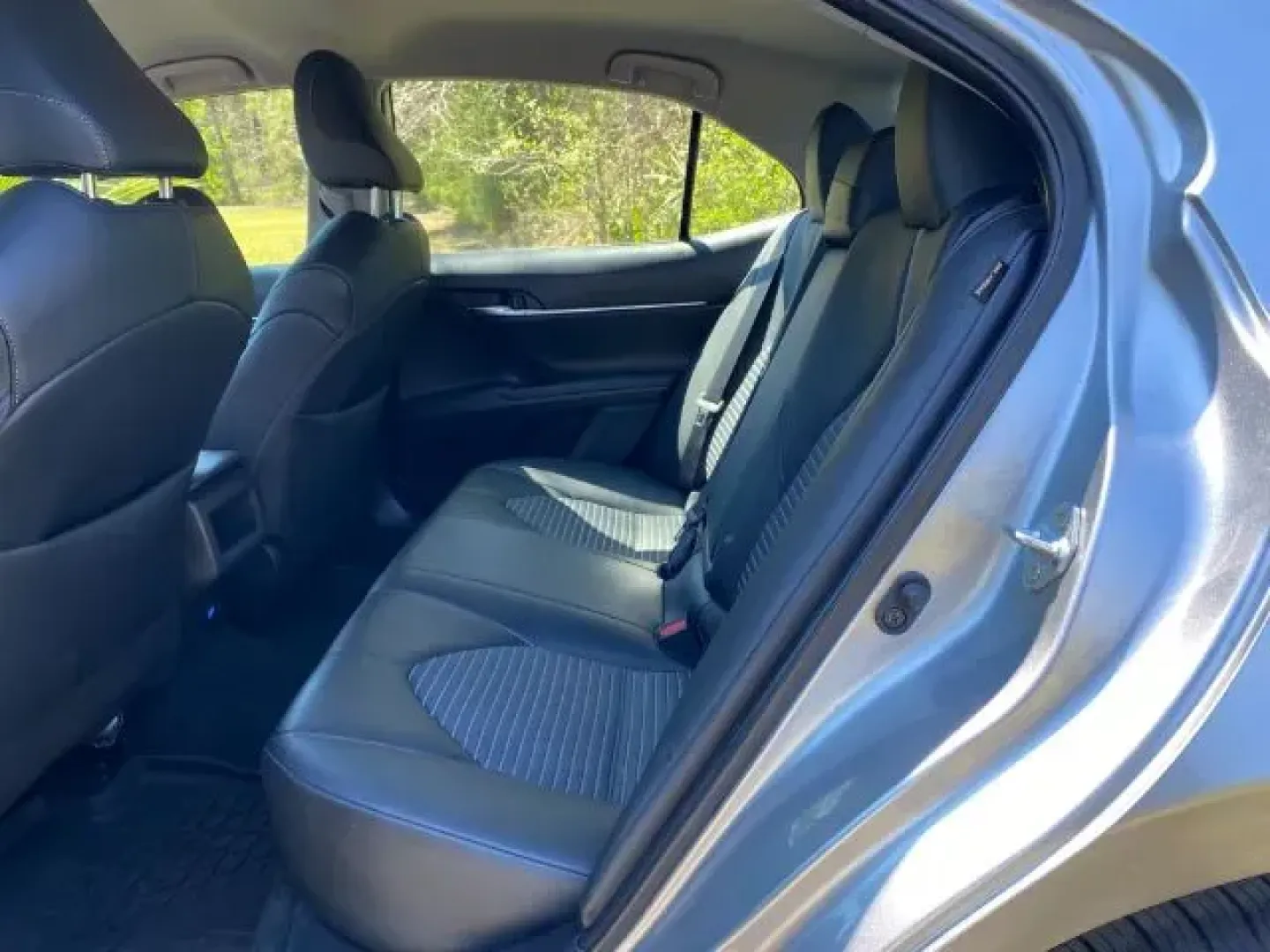 2023 /Black Toyota Camry SE (4T1G11AK0PU) with an 2.5L I-4 port/direct injection engine, located at 9146 Ocean Hwy West, Calabash, NC, 28467, (910) 579-1110, 33.928635, -78.576157 - 2023 Toyota Camry SE - Photo#7