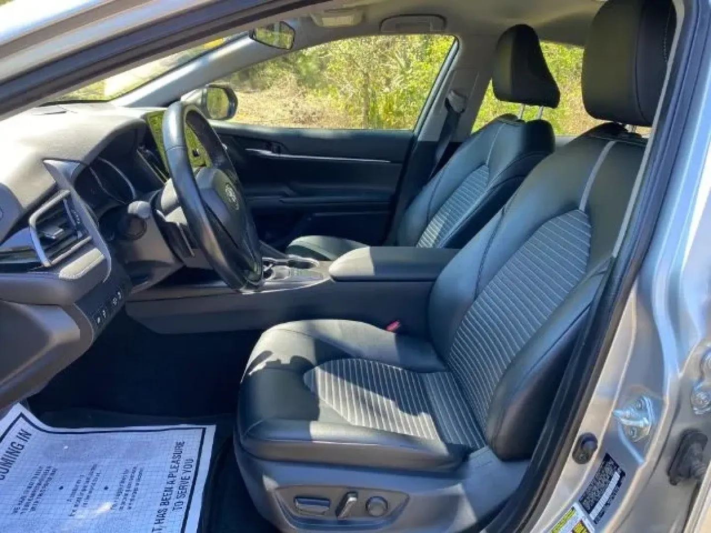 2023 /Black Toyota Camry SE (4T1G11AK0PU) with an 2.5L I-4 port/direct injection engine, located at 9146 Ocean Hwy West, Calabash, NC, 28467, (910) 579-1110, 33.928635, -78.576157 - Are you in search of a reliable sedan that combines comfort, efficiency, and style? Look no further than this stunning 2023 Toyota Camry SE available at Car City - Calabash! Perfect for daily commuters, growing families, or anyone who appreciates a smooth ride, this pre-owned sedan has everything yo - Photo#4