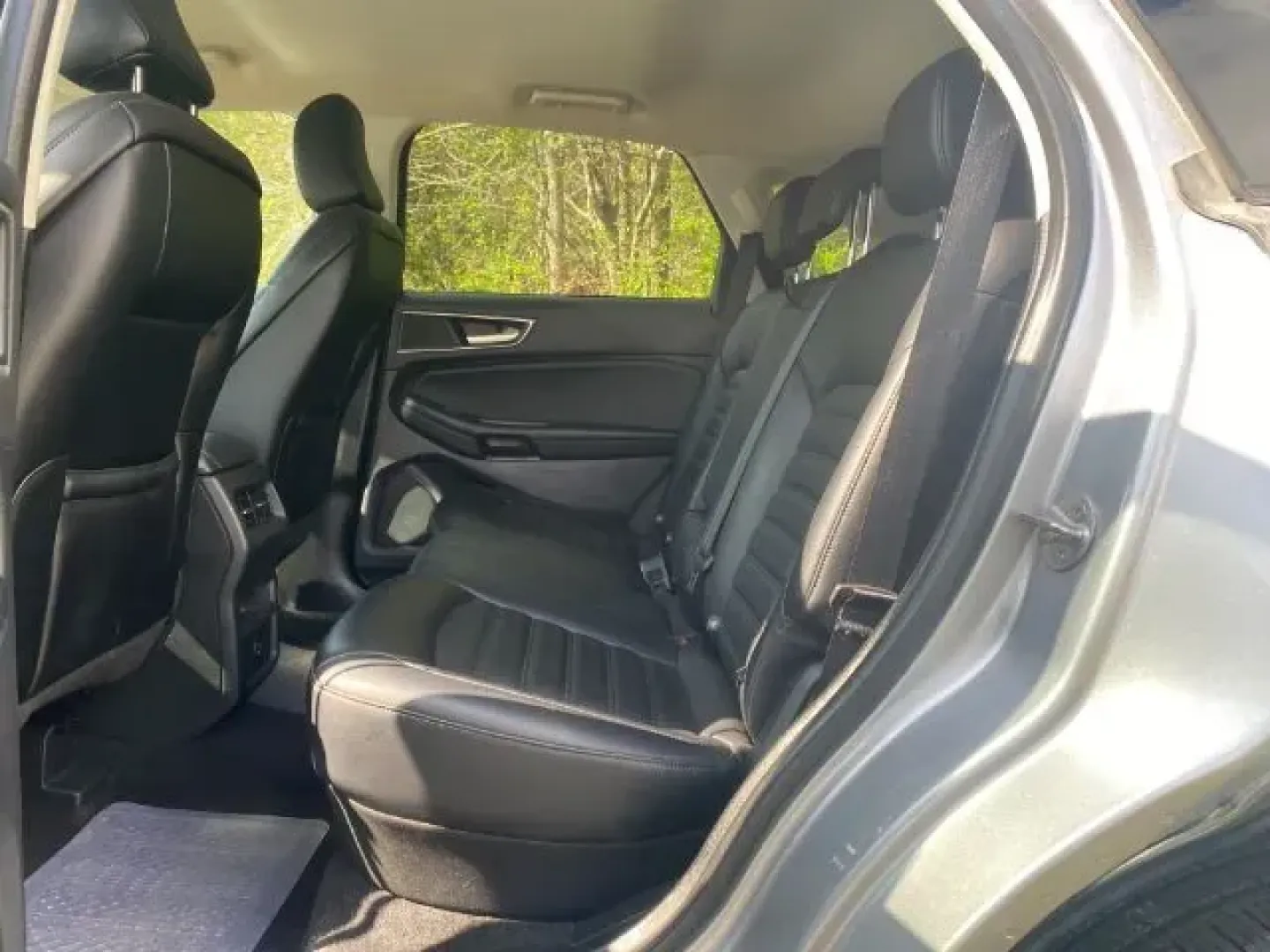 2022 /Ebony Ford Edge SEL AWD (2FMPK4J95NB) with an 2.0L L4 DOHC 16V engine, 6-Speed Automatic transmission, located at 9146 Ocean Hwy West, Calabash, NC, 28467, (910) 579-1110, 33.928635, -78.576157 - 2022 Ford Edge SEL AWD - Photo#7