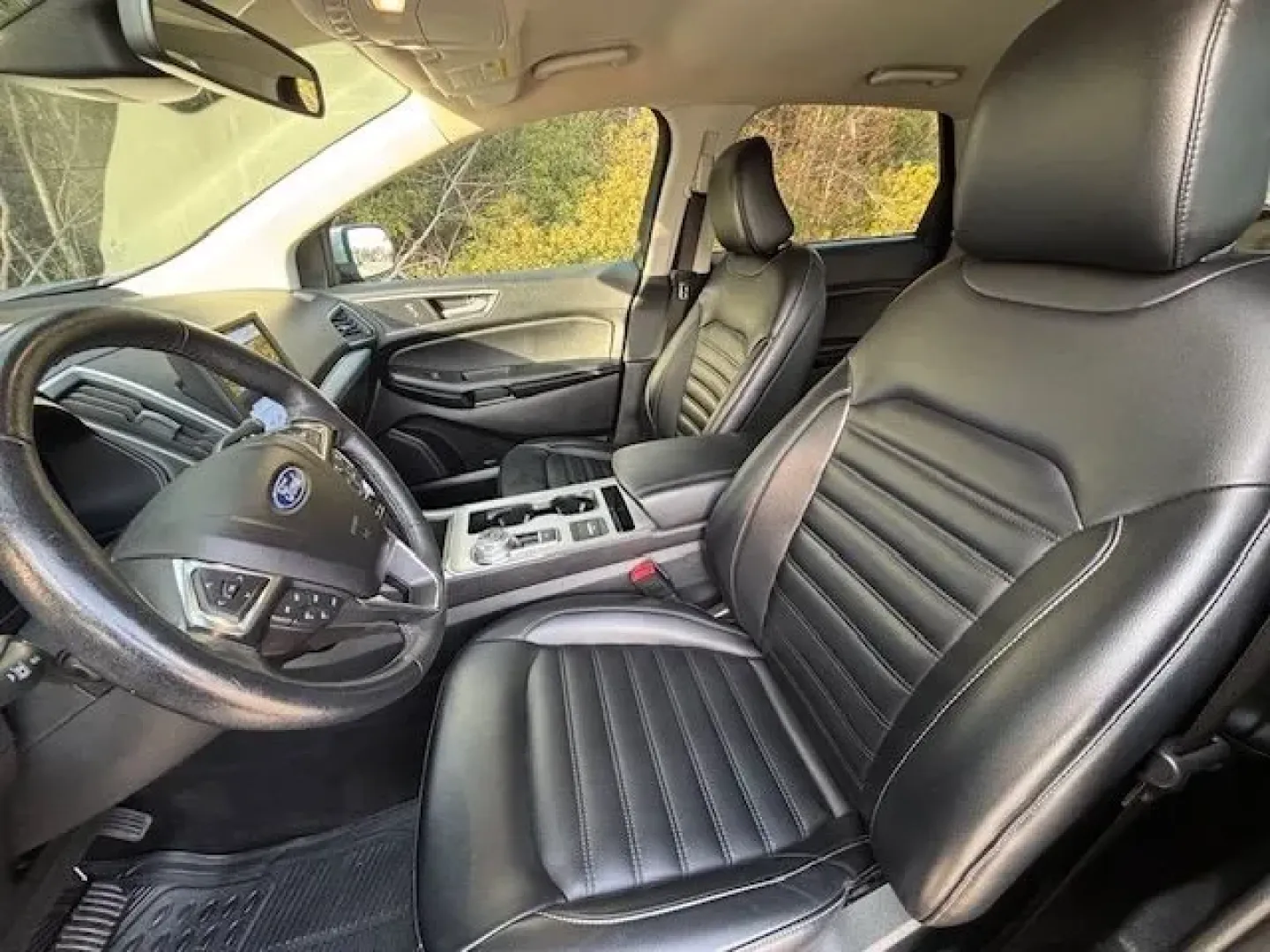 2022 /Ebony Ford Edge SEL AWD (2FMPK4J95NB) with an 2.0L L4 DOHC 16V engine, 6-Speed Automatic transmission, located at 2761 East Hwy 501, Conway, SC, 29526, (843) 331-1151, 33.781528, -78.989883 - Elevate your everyday adventures with this stunning 2022 Ford Edge SEL AWD, perfect for families on the go or weekend explorers seeking reliability and comfort. With its spacious interior and advanced technology, this SUV is designed to accommodate both your daily commute and your next road trip. Wh - Photo#10