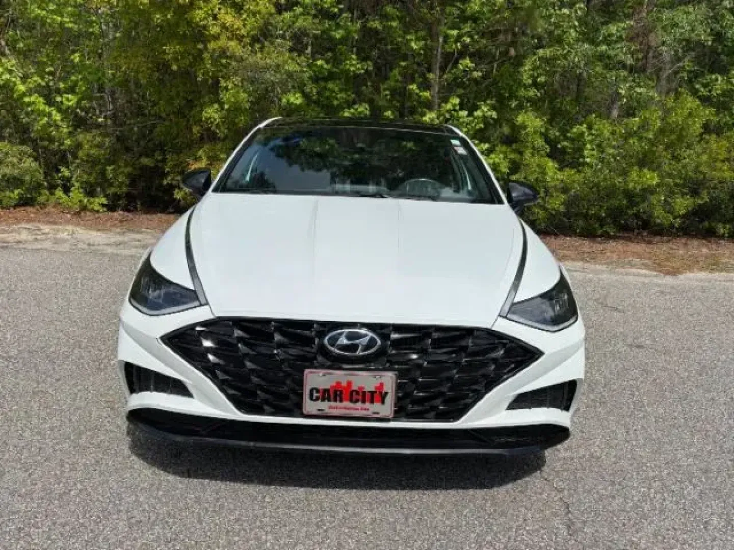2023 /GRAY Hyundai Sonata SEL Plus (KMHL44J24PA) with an 1.6L L4 DOHC 16V engine, 8-Speed Automatic transmission, located at 2761 East Hwy 501, Conway, SC, 29526, (843) 331-1151, 33.781528, -78.989883 - 2023 Hyundai Sonata SEL Plus - Photo#3