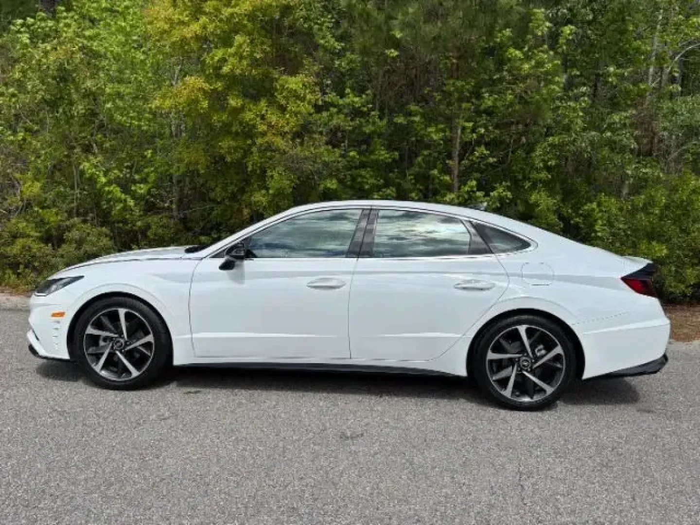 2023 /GRAY Hyundai Sonata SEL Plus (KMHL44J24PA) with an 1.6L L4 DOHC 16V engine, 8-Speed Automatic transmission, located at 2761 East Hwy 501, Conway, SC, 29526, (843) 331-1151, 33.781528, -78.989883 - 2023 Hyundai Sonata SEL Plus - Photo#1