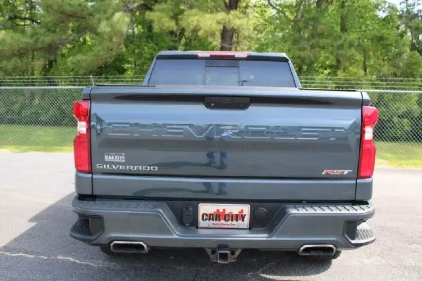 2019 Chevrolet Silverado 1500 RST (1GCUYEED3KZ) with an 2.7L I-4 gasoline direct injection engine, located at 9146 Ocean Hwy West, Calabash, NC, 28467, (910) 579-1110, 33.928635, -78.576157 - 2019 Chevrolet Silverado 1500 RST - Photo#4