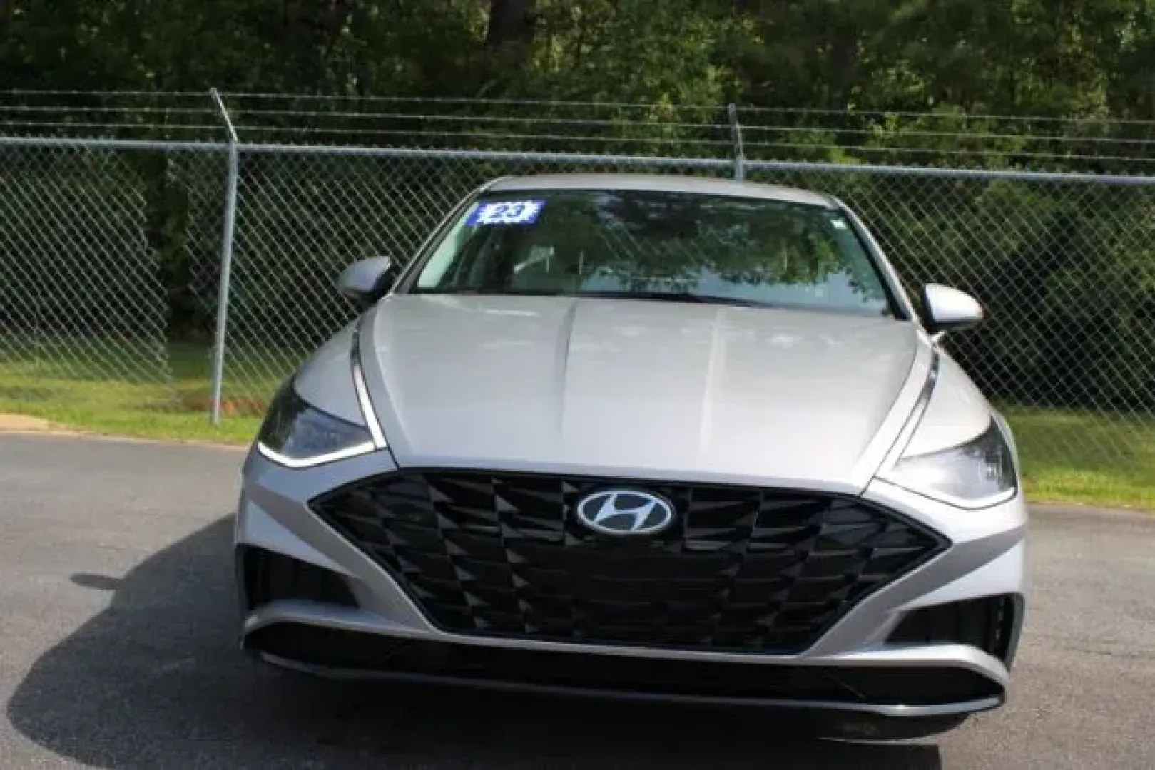 2023 Hyundai Sonata SEL (KMHL64JA6PA) with an Smartstream 2.5L I-4 port/direct injection engine, located at 3598 James B White Hwy South, Whiteville, NC, 28472, (910) 642-3196, 34.294846, -78.732613 - 2023 Hyundai Sonata SEL - Photo#1